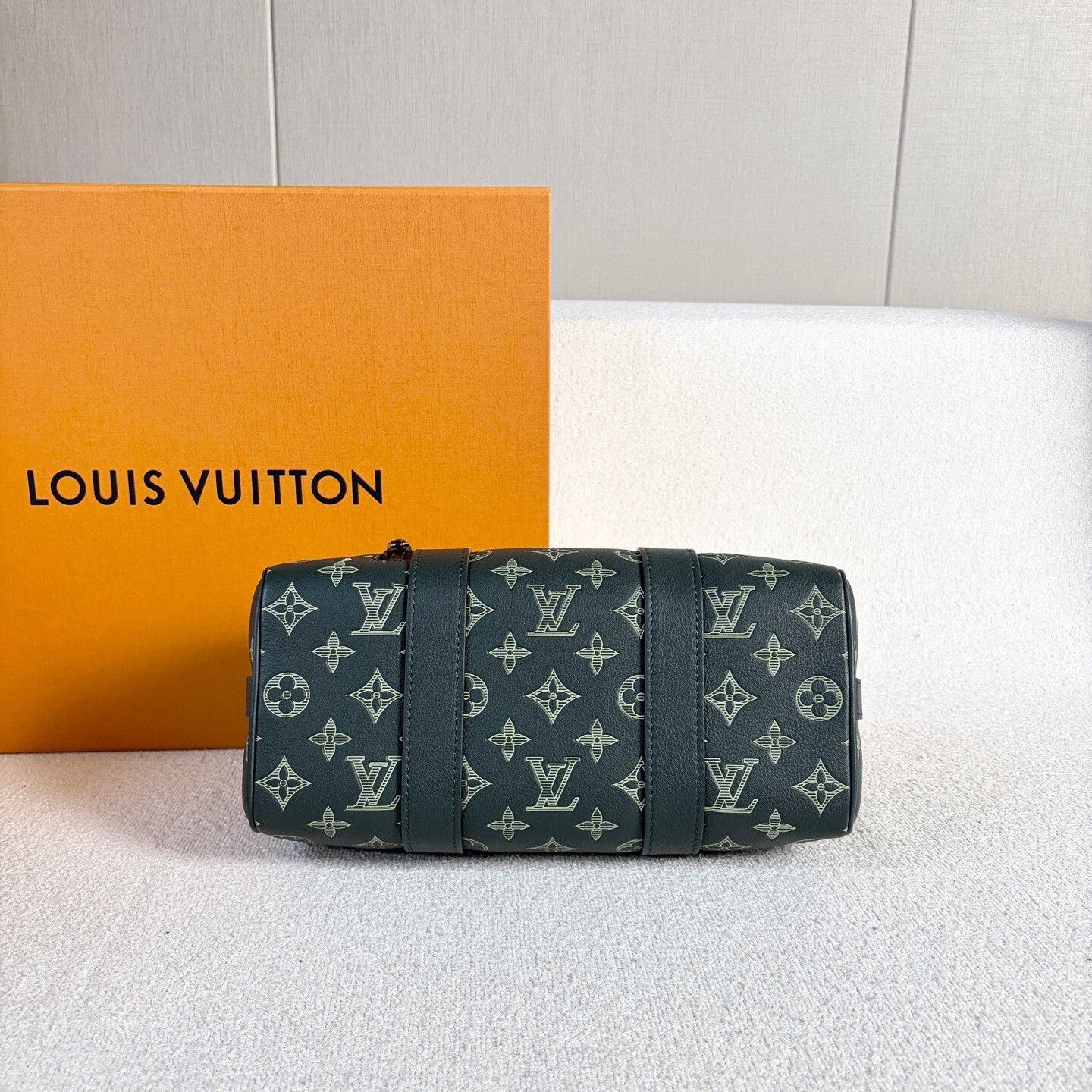 Louis Vuitton Pre-loved Bag Brand new condition Size ONE SIZE - 5 Thumbnail