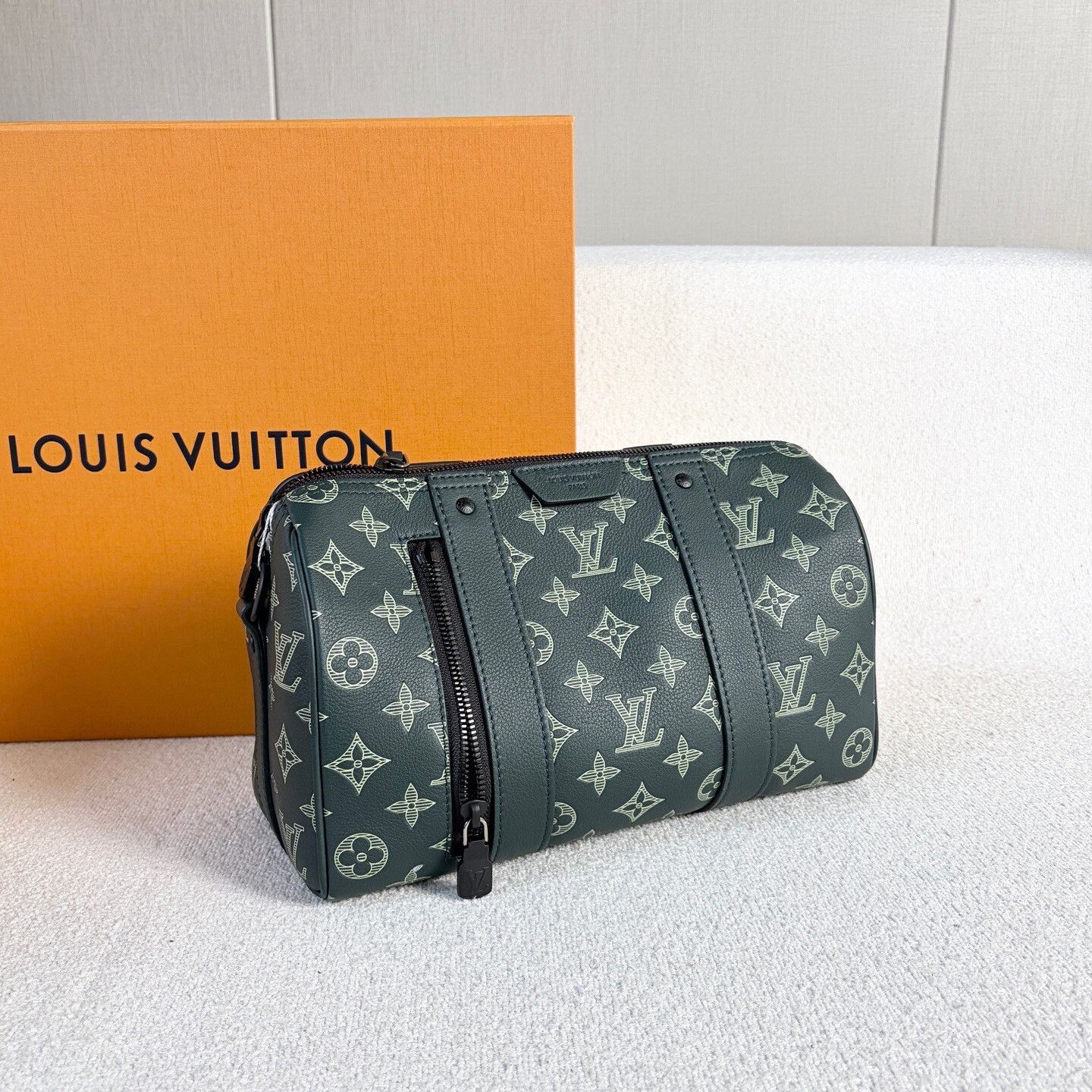 Louis Vuitton Pre-loved Bag Brand new condition Size ONE SIZE - 6 Thumbnail