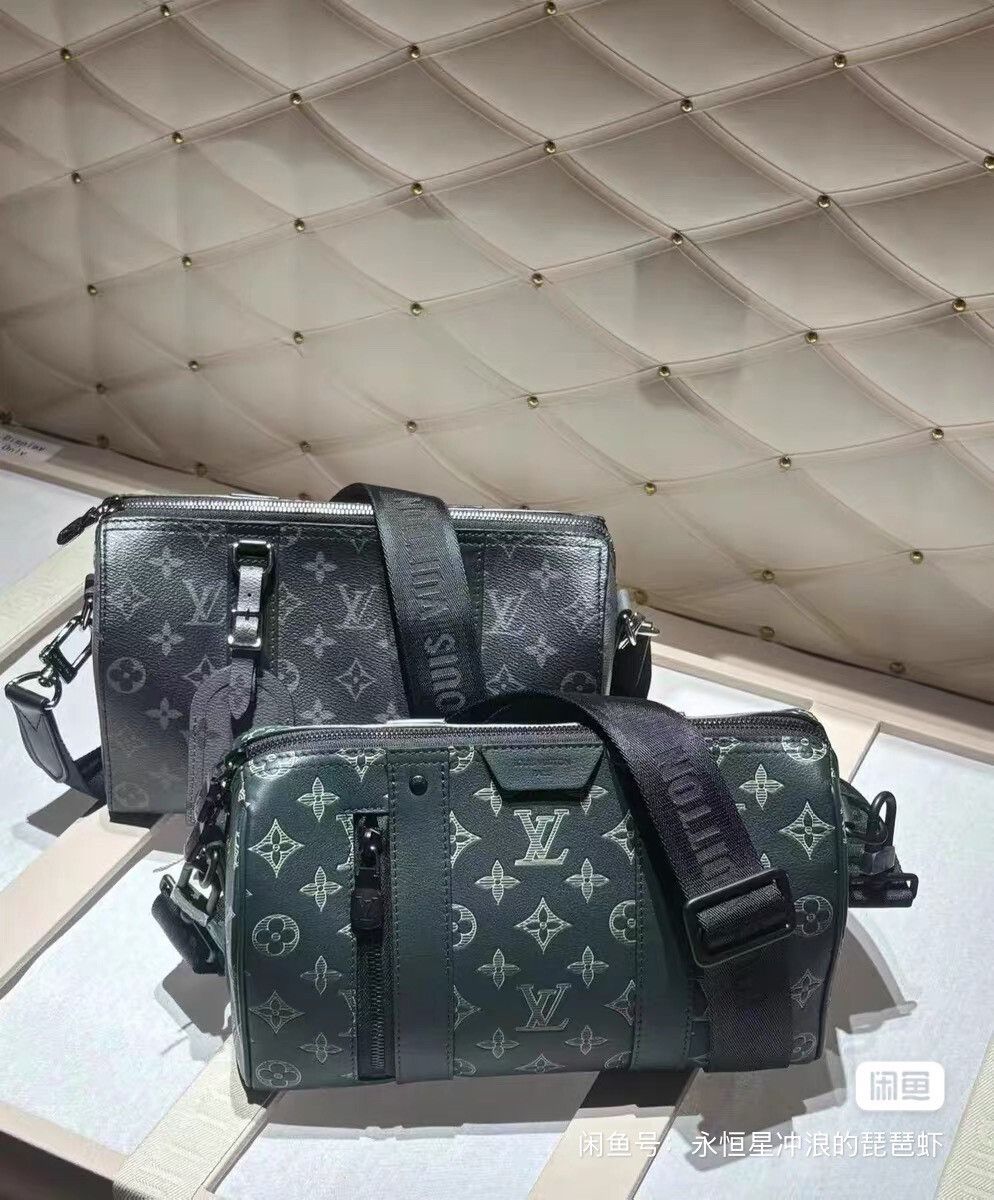 Louis Vuitton Pre-loved Bag Brand new condition Size ONE SIZE - 9 Thumbnail