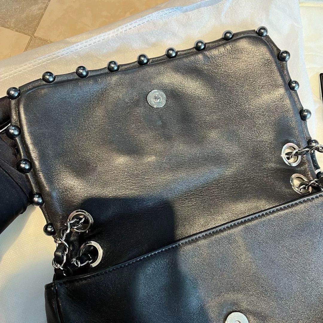 Chanel Pre-loved Bag Very good condition Size ONE SIZE - 8 Thumbnail