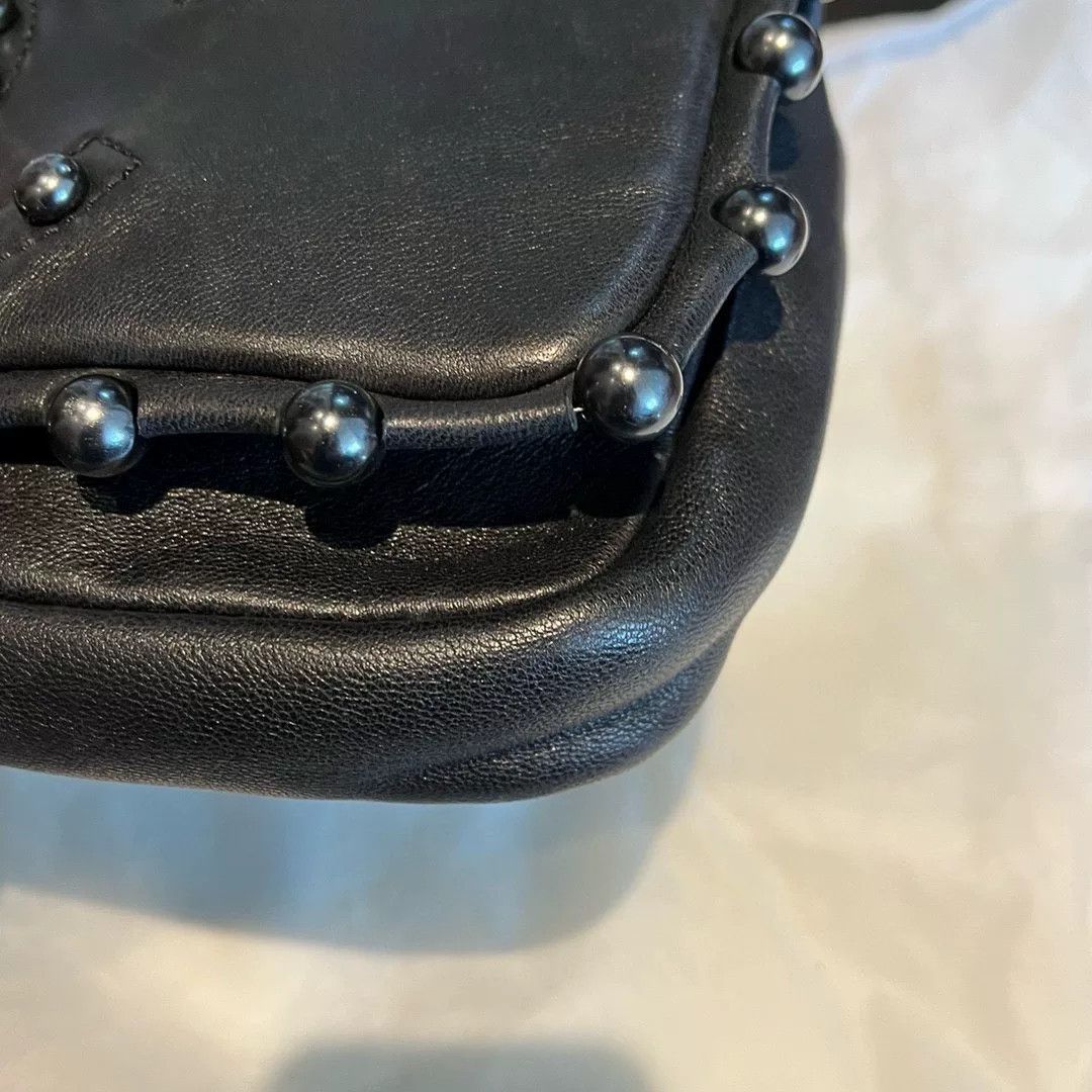 Chanel Pre-loved Bag Very good condition Size ONE SIZE - 7 Thumbnail