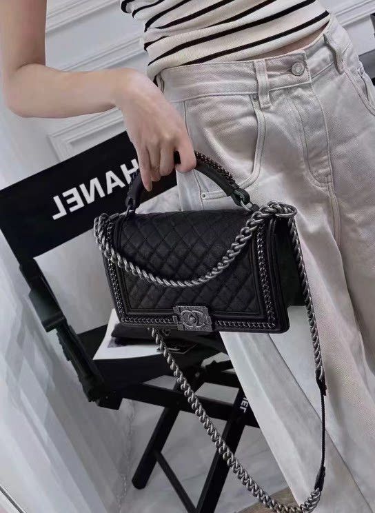 Chanel Pre-loved Bag Very good condition Size ONE SIZE - 6 Thumbnail