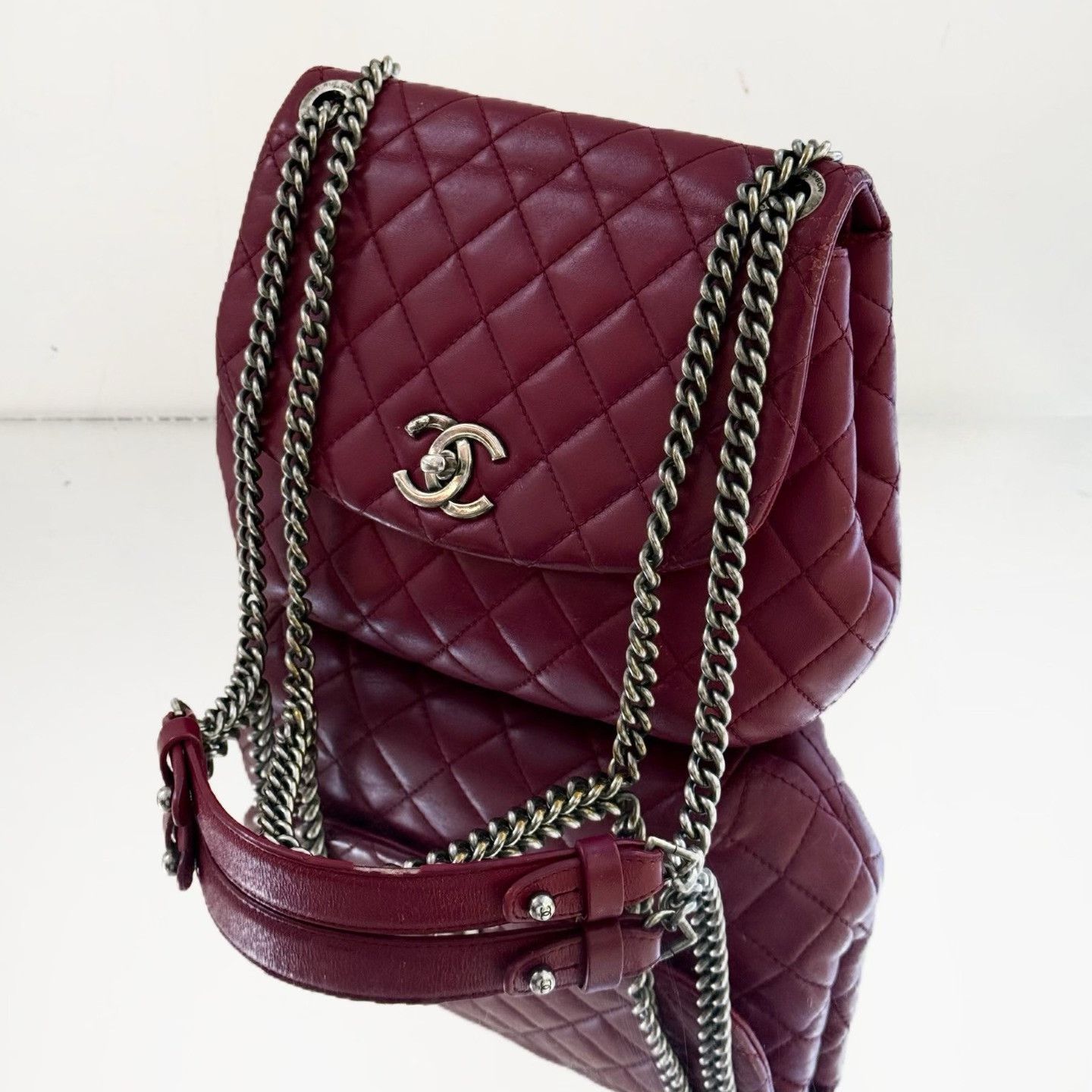 Chanel Pre-loved Bag Very good condition Size ONE SIZE - 3 Thumbnail