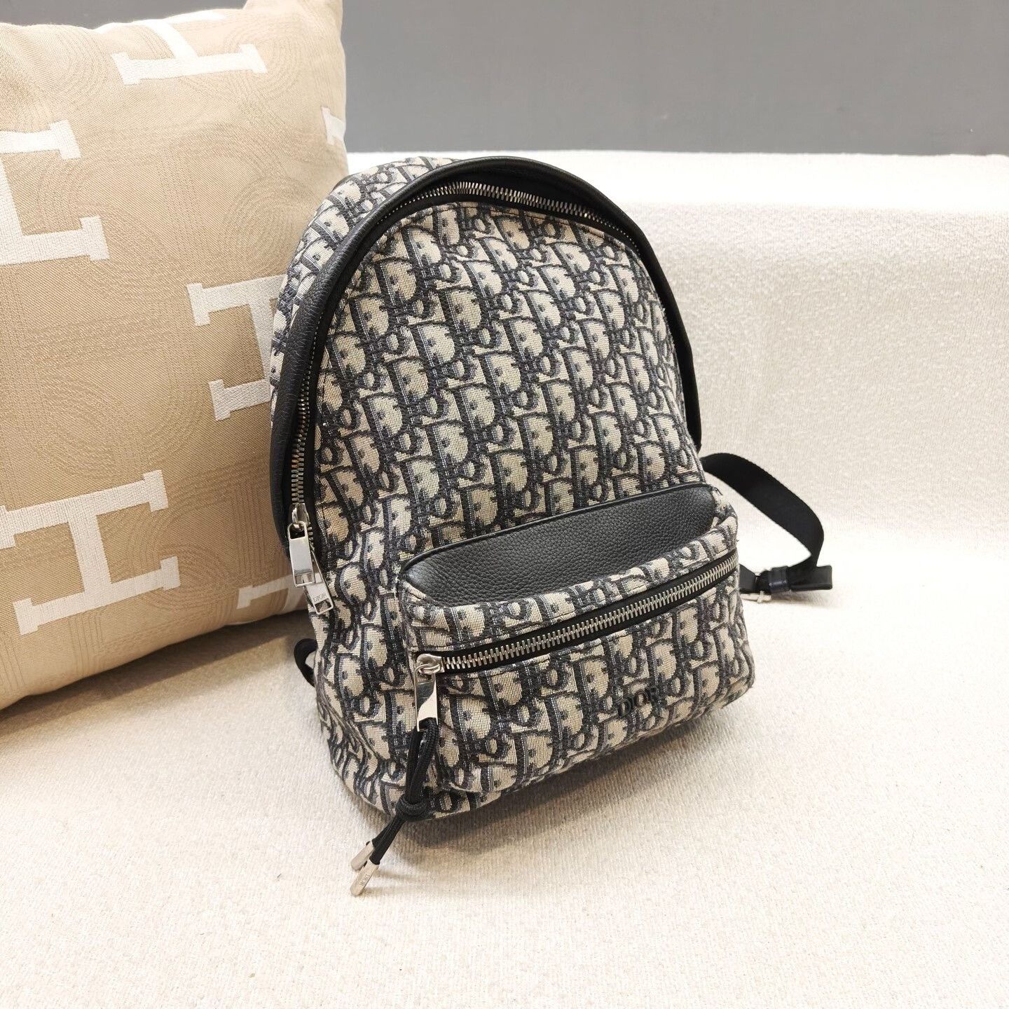 Dior Pre-loved Bag Very good condition Size ONE SIZE - 6 Thumbnail
