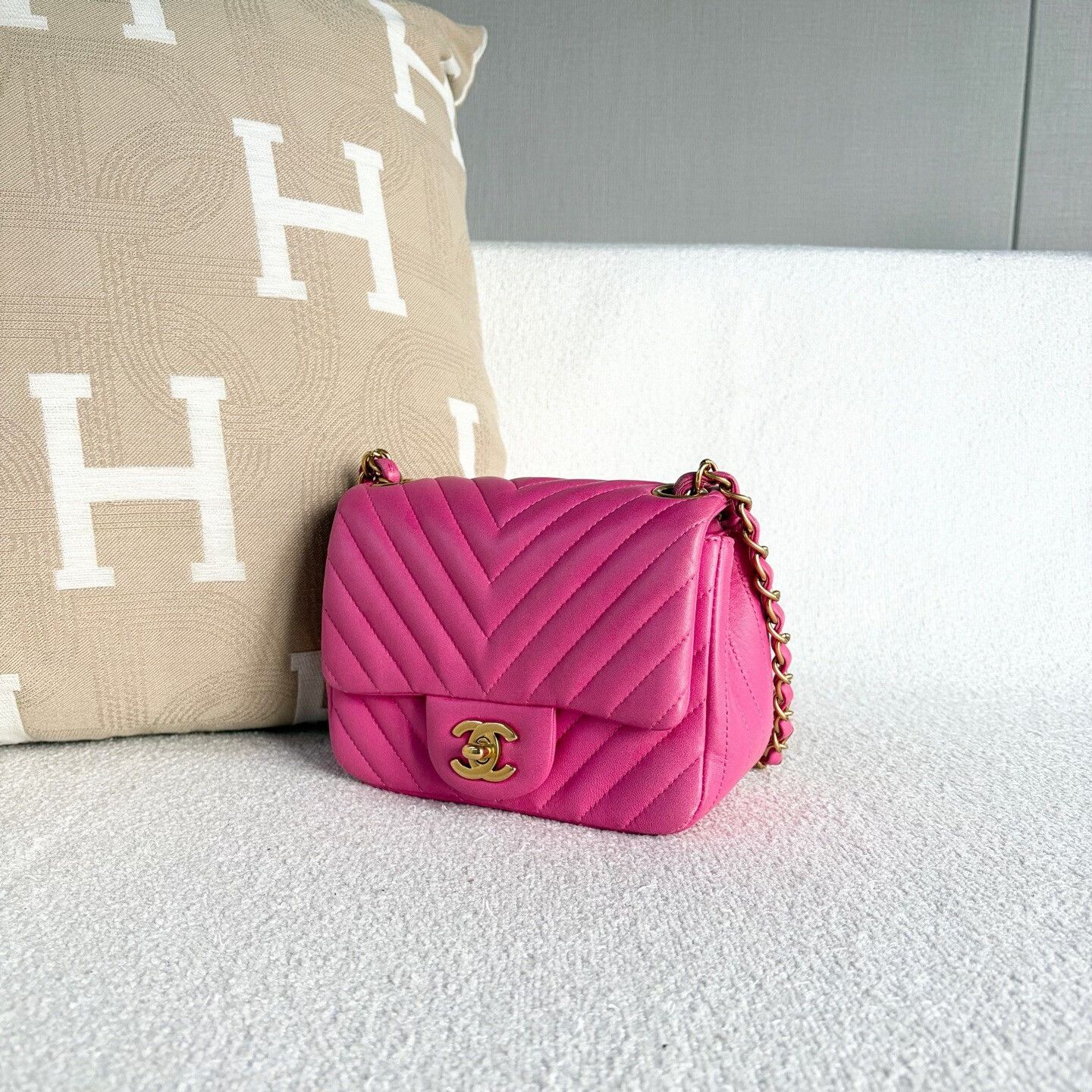 Chanel Pre-loved Bag Very good condition Size ONE SIZE - 4 Thumbnail