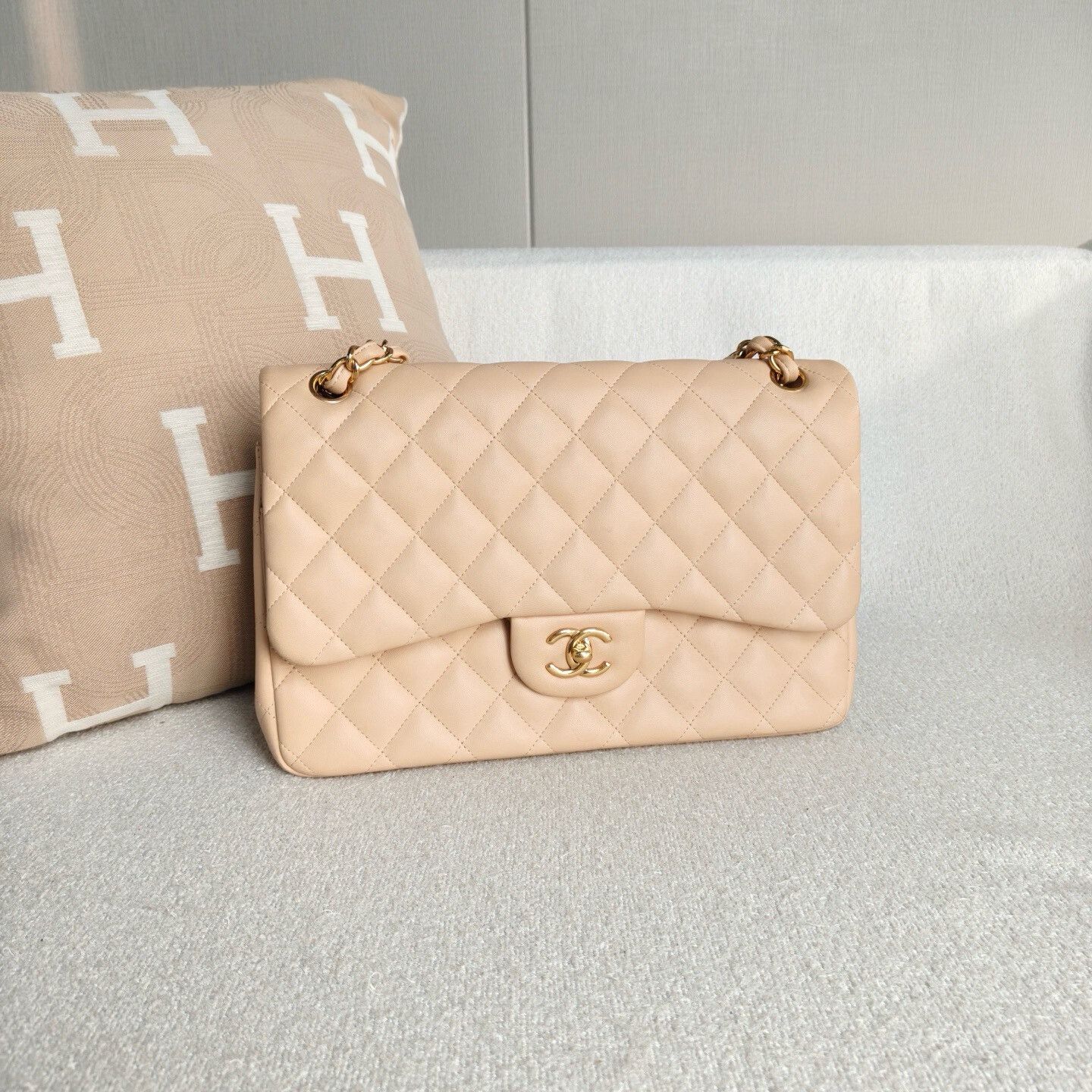 Chanel Pre-loved Bag Very good condition Size ONE SIZE - 4 Thumbnail