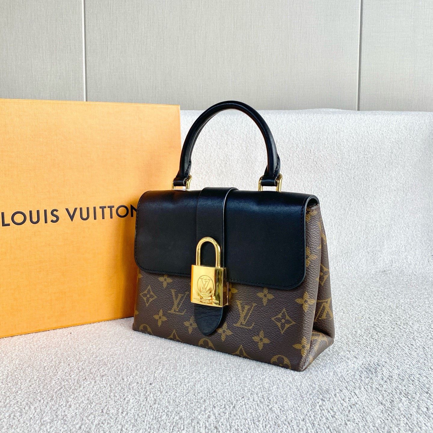 Louis Vuitton Pre-loved Bag Very good condition Size ONE SIZE - 4 Thumbnail