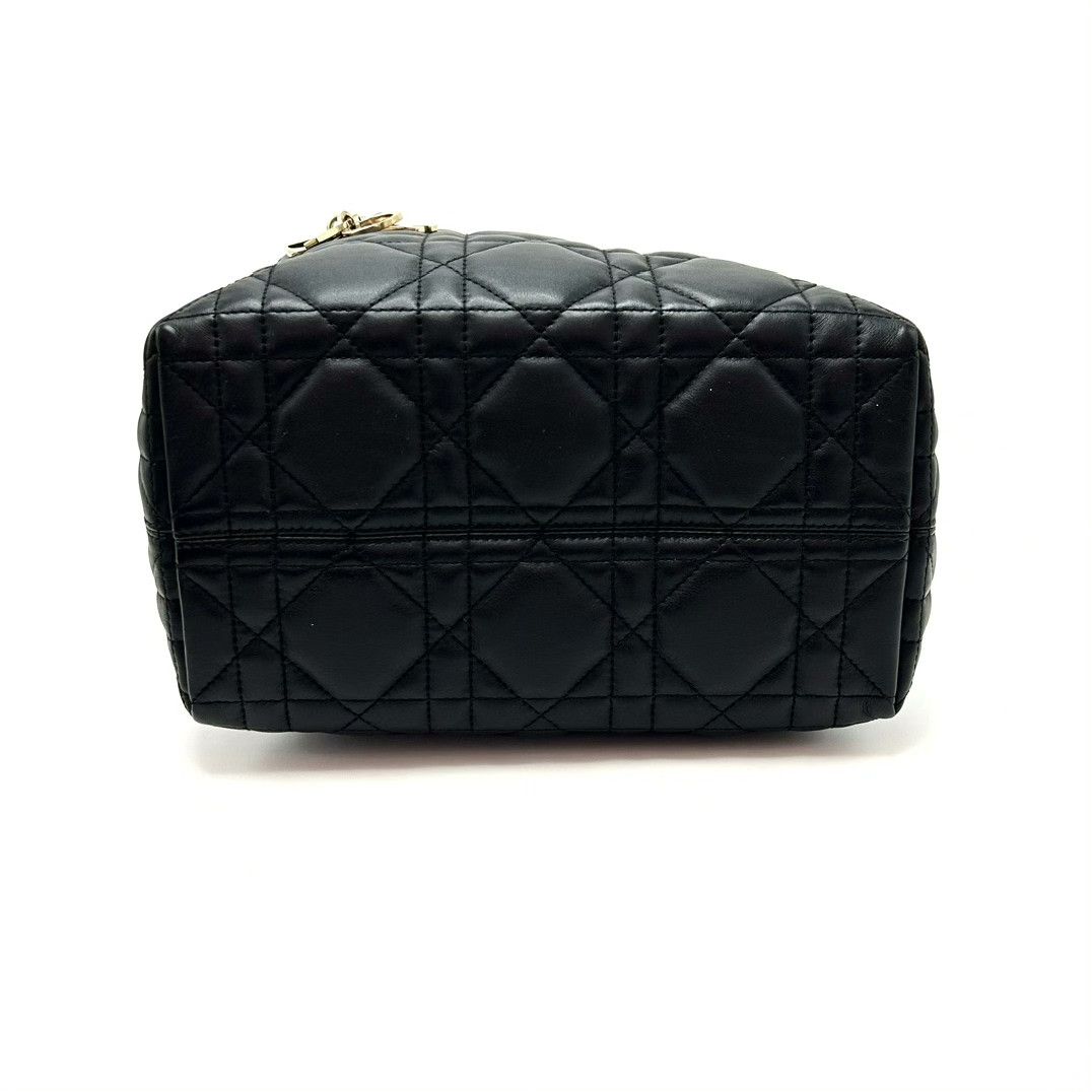 Dior Pre-loved Bag Very good condition Size ONE SIZE - 5 Thumbnail