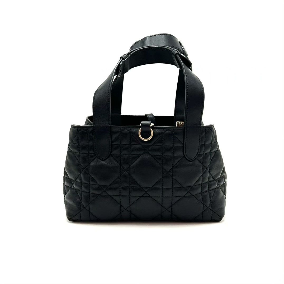 Dior Pre-loved Bag Very good condition Size ONE SIZE - 2 Thumbnail