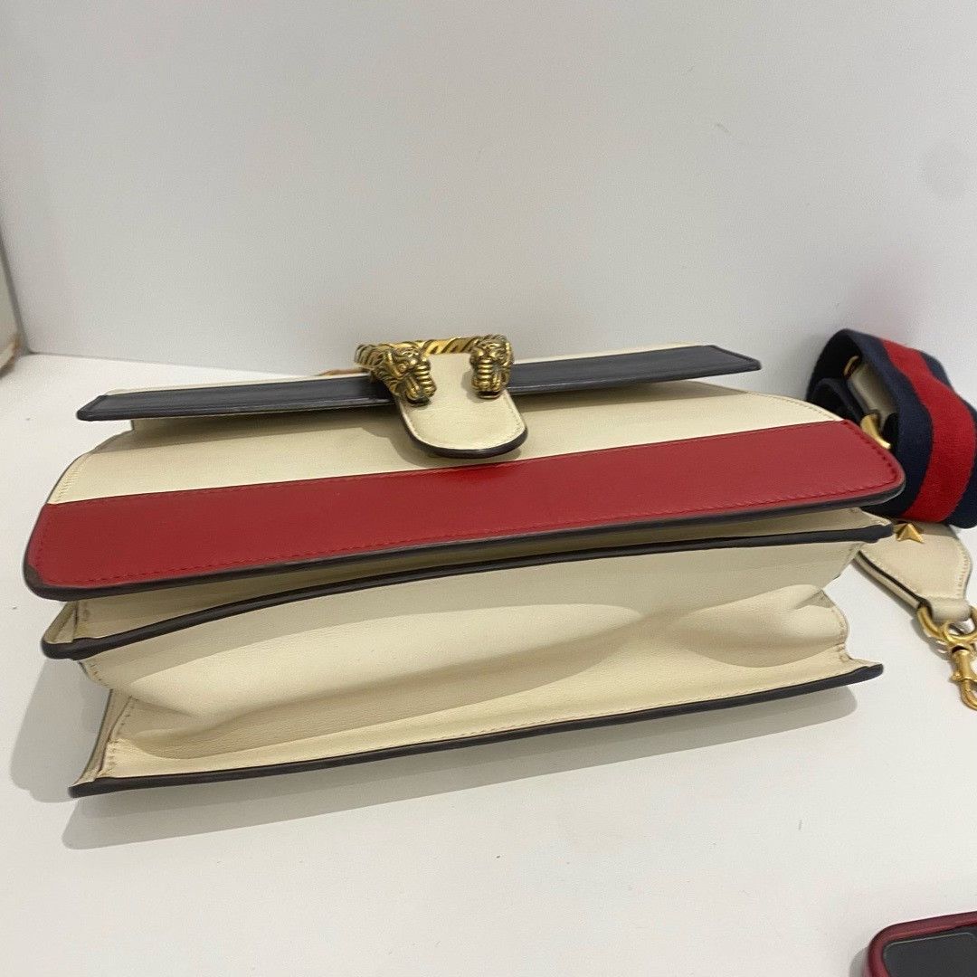Gucci Pre-loved Bag Very good condition Size ONE SIZE - 3 Thumbnail