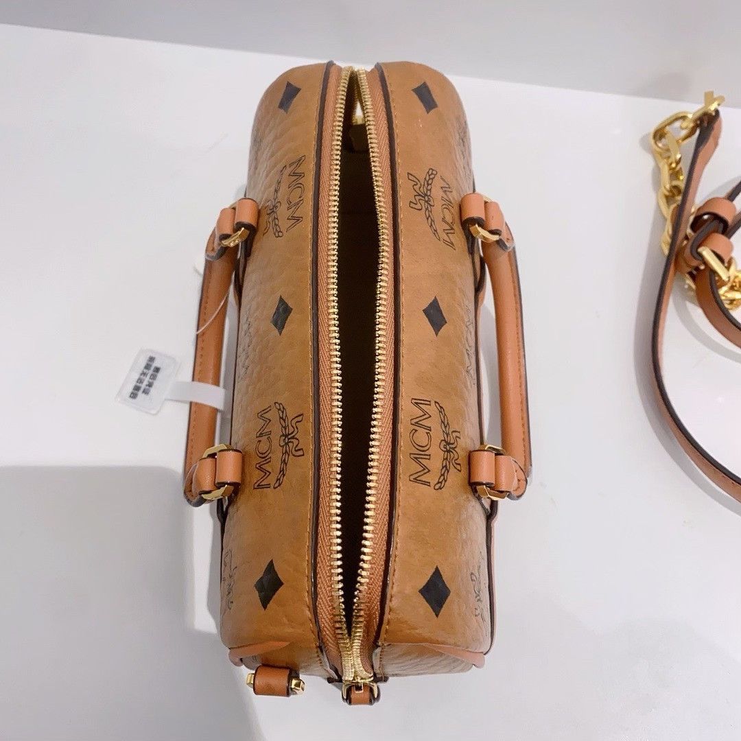 MCM Pre-loved Bag Very good condition Size ONE SIZE - 4 Thumbnail