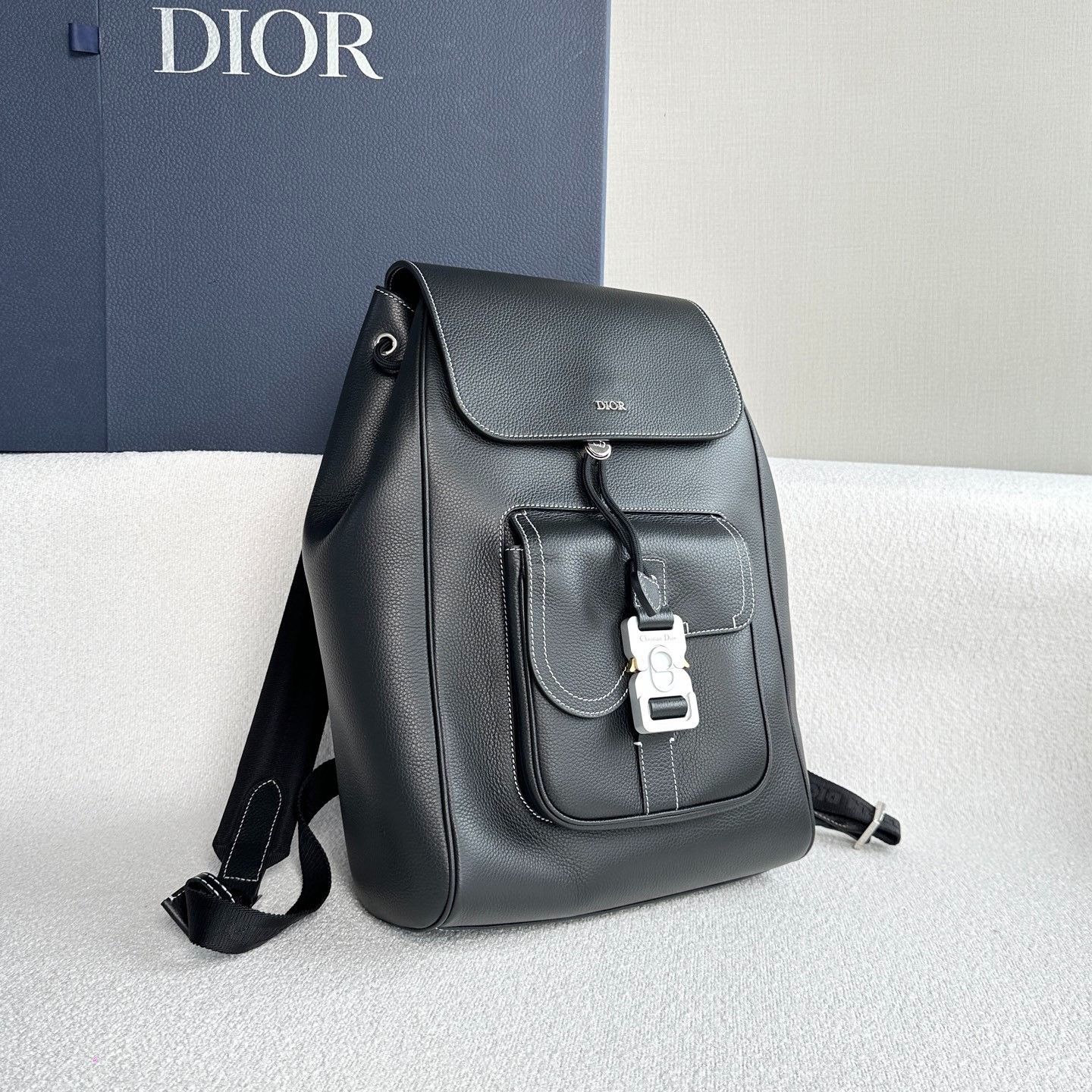 Dior Pre-loved Bag Very good condition Size ONE SIZE - 6 Thumbnail