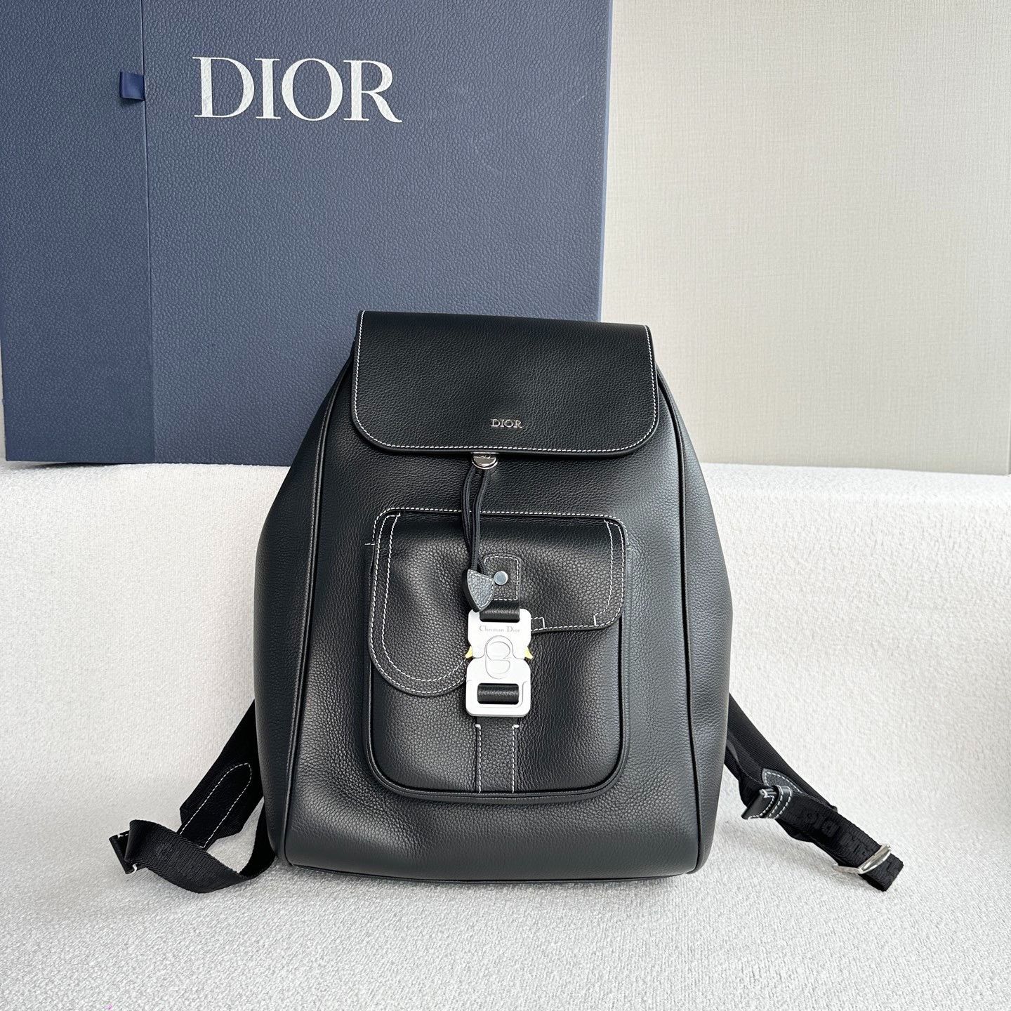 Dior Pre-loved Bag Very good condition Size ONE SIZE - 2 Thumbnail