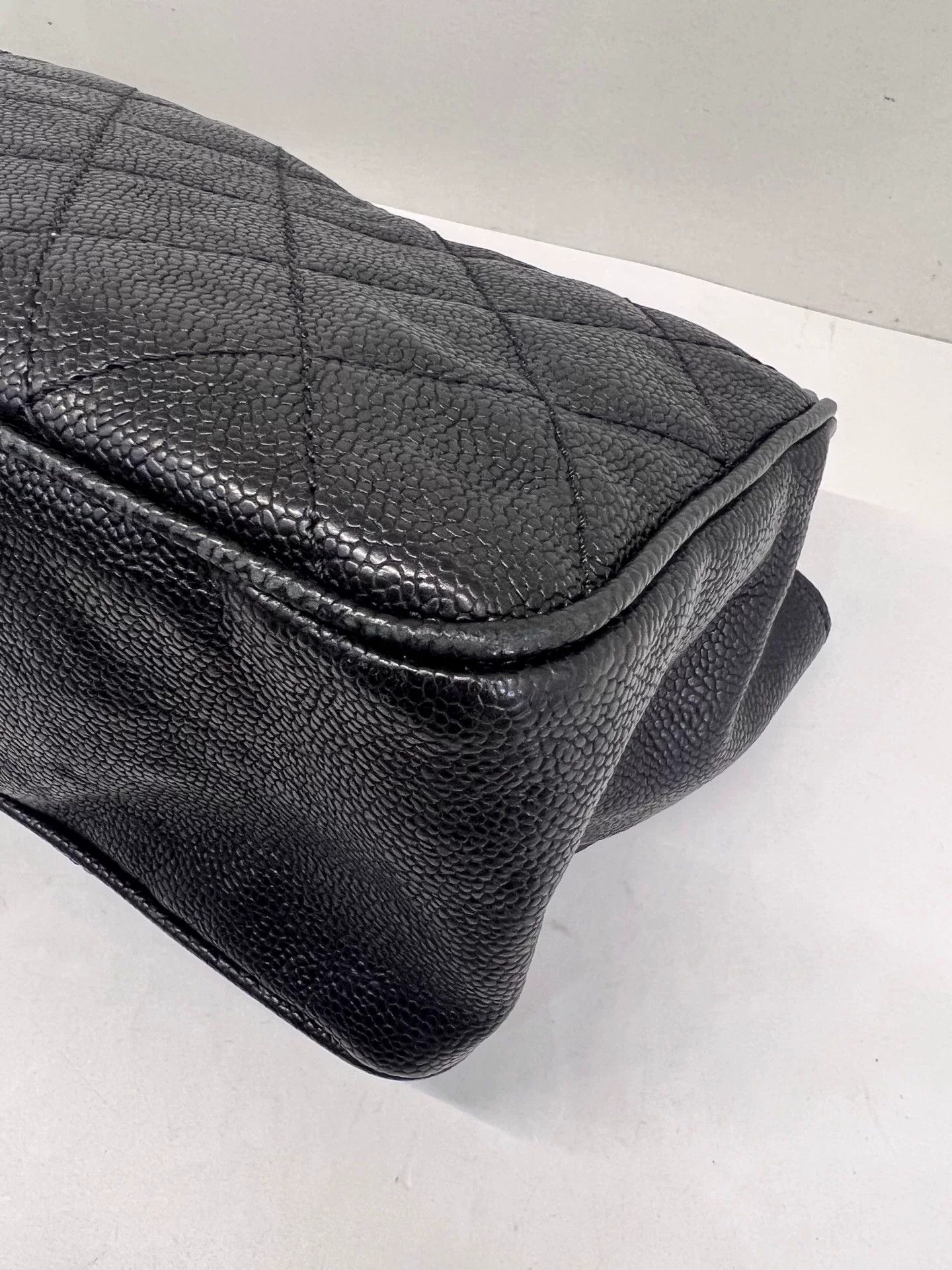 Chanel Pre-loved Bag Very good condition Size ONE SIZE - 6 Thumbnail