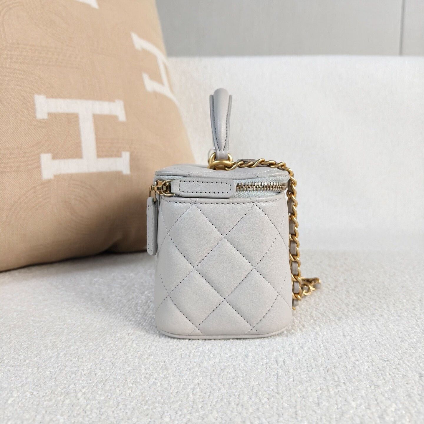 Chanel Pre-loved Bag Very good condition Size ONE SIZE - 7 Thumbnail