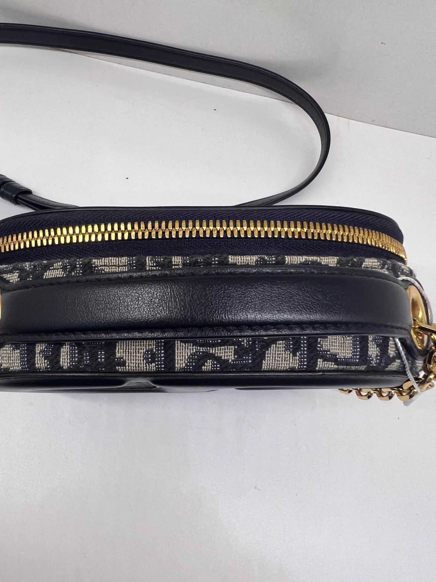 Dior Pre-loved Bag Very good condition Size ONE SIZE - 9 Thumbnail