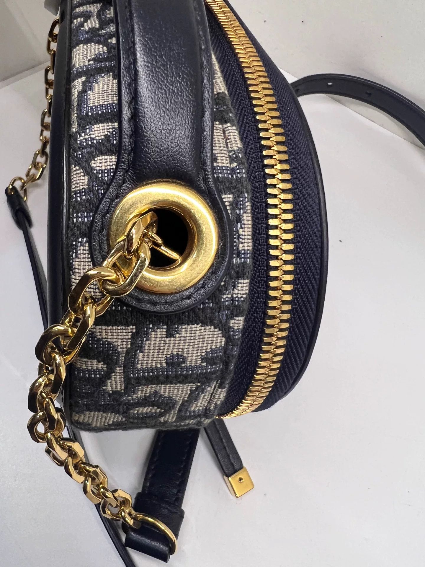 Dior Pre-loved Bag Very good condition Size ONE SIZE - 8 Thumbnail