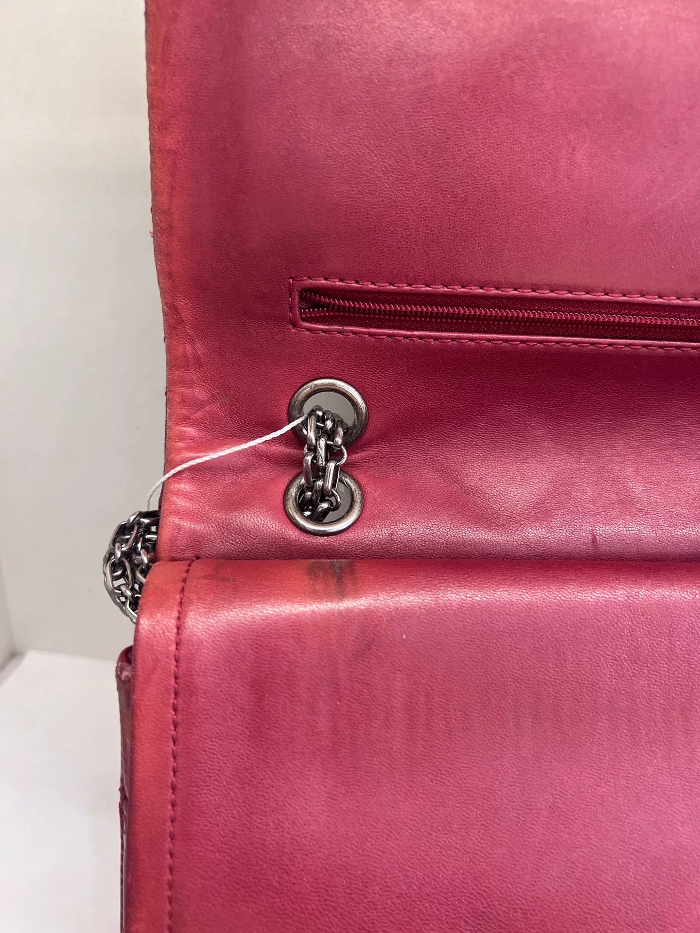 Chanel Pre-loved Bag Very good condition Size ONE SIZE - 9 Thumbnail