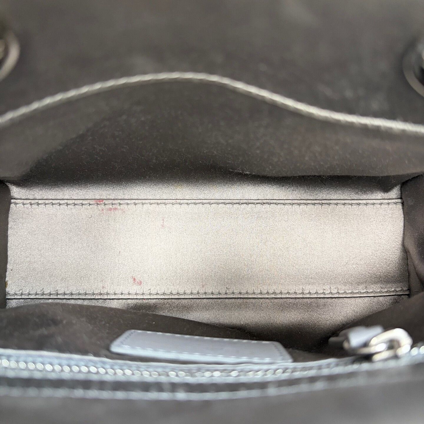 Dior Pre-loved Bag Very good condition Size ONE SIZE - 7 Thumbnail
