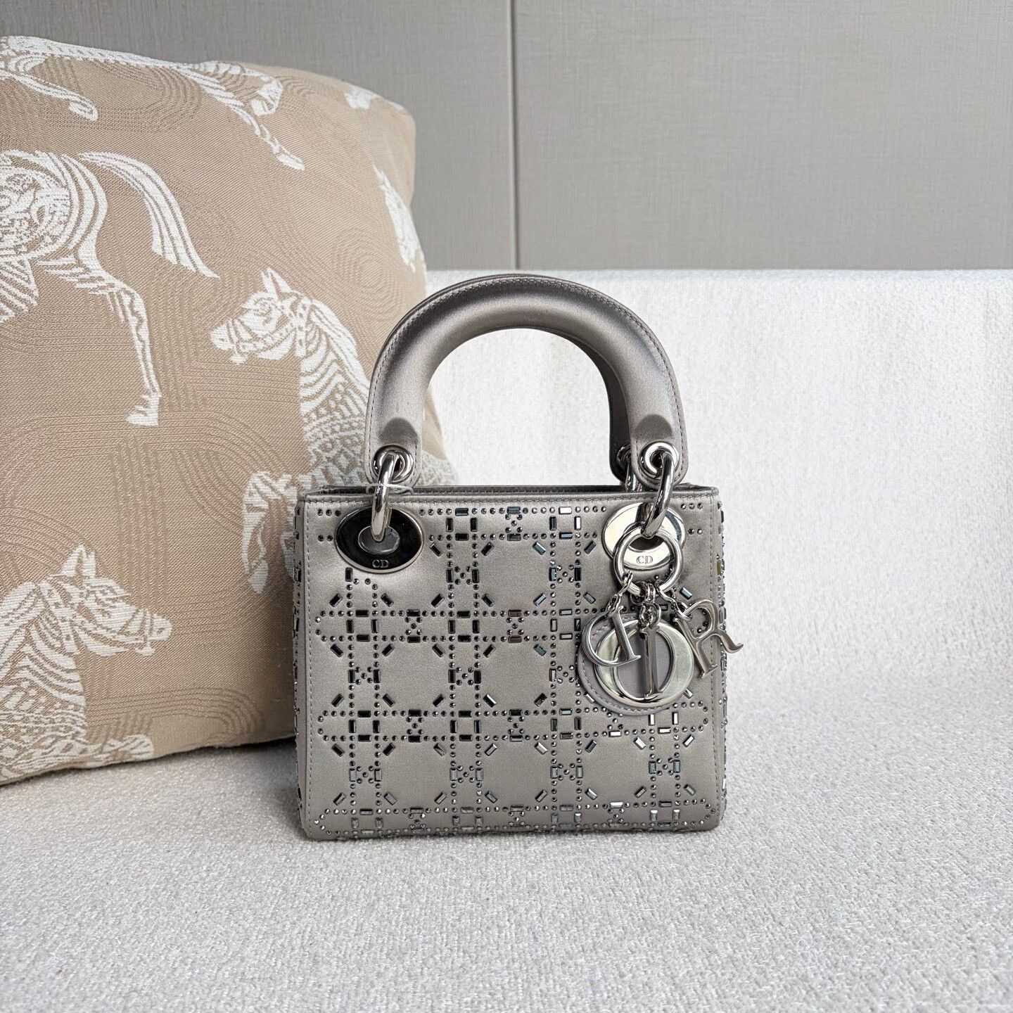 Dior Pre-loved Bag Very good condition Size ONE SIZE - 2 Thumbnail
