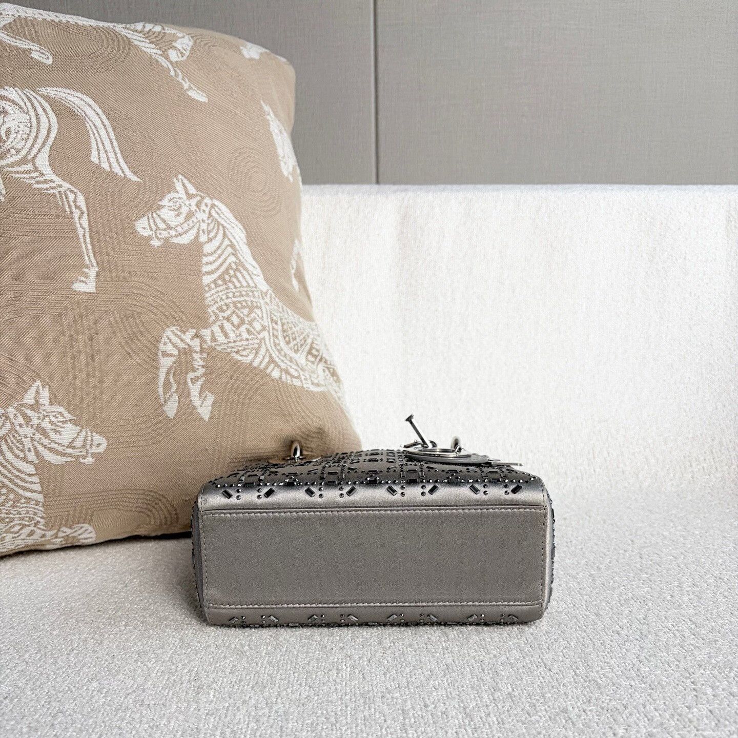 Dior Pre-loved Bag Very good condition Size ONE SIZE - 5 Thumbnail