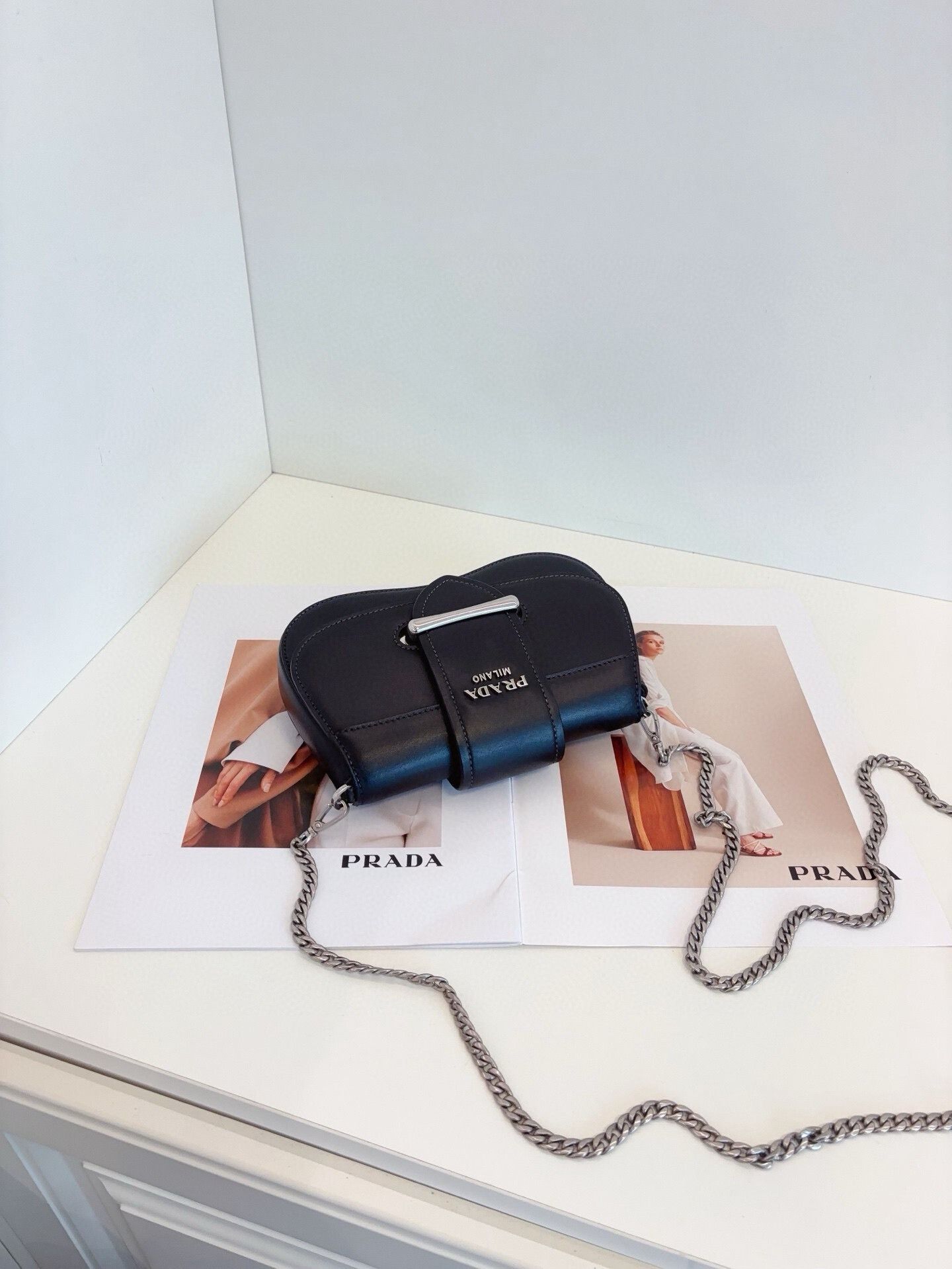 Prada Pre-loved Bag Very good condition Size ONE SIZE - 5 Thumbnail