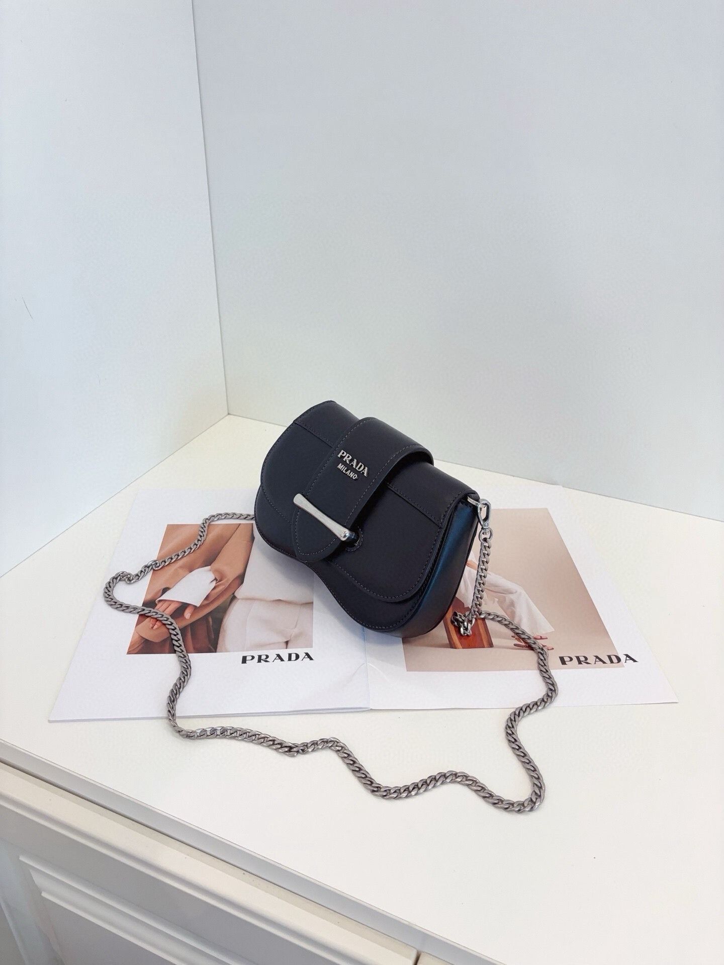 Prada Pre-loved Bag Very good condition Size ONE SIZE - 7 Thumbnail