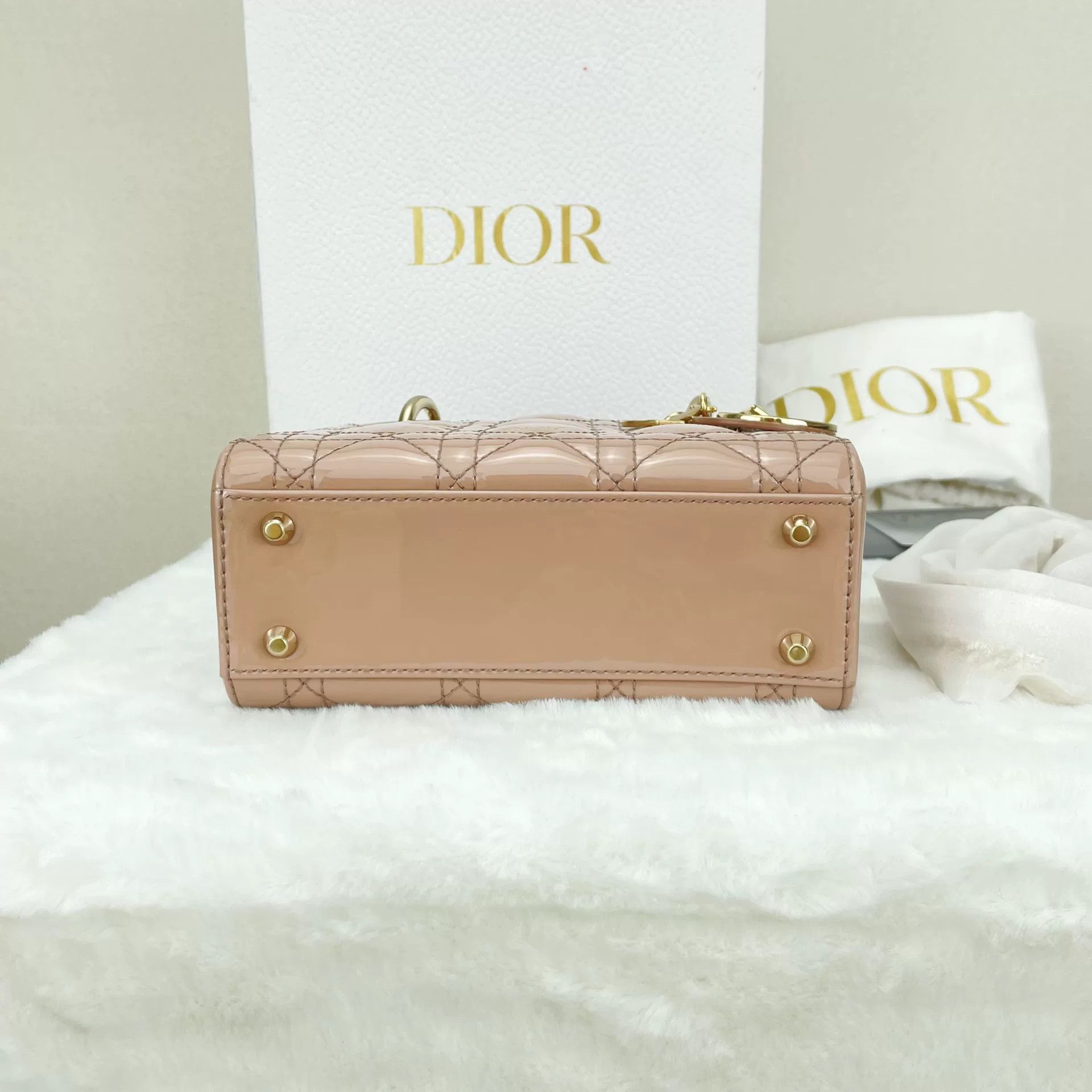 Dior Pre-loved Bag Very good condition Size ONE SIZE - 4 Thumbnail