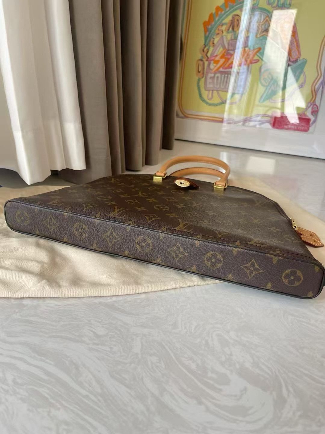 Louis Vuitton Pre-loved Bag Very good condition Size ONE SIZE - 4 Thumbnail