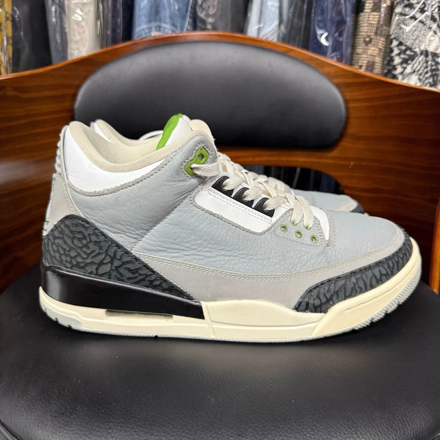 Nike Nike AJ3 Green Lowtop Sneakers 43 Men Size US 10 / EU 43 - 4 Thumbnail