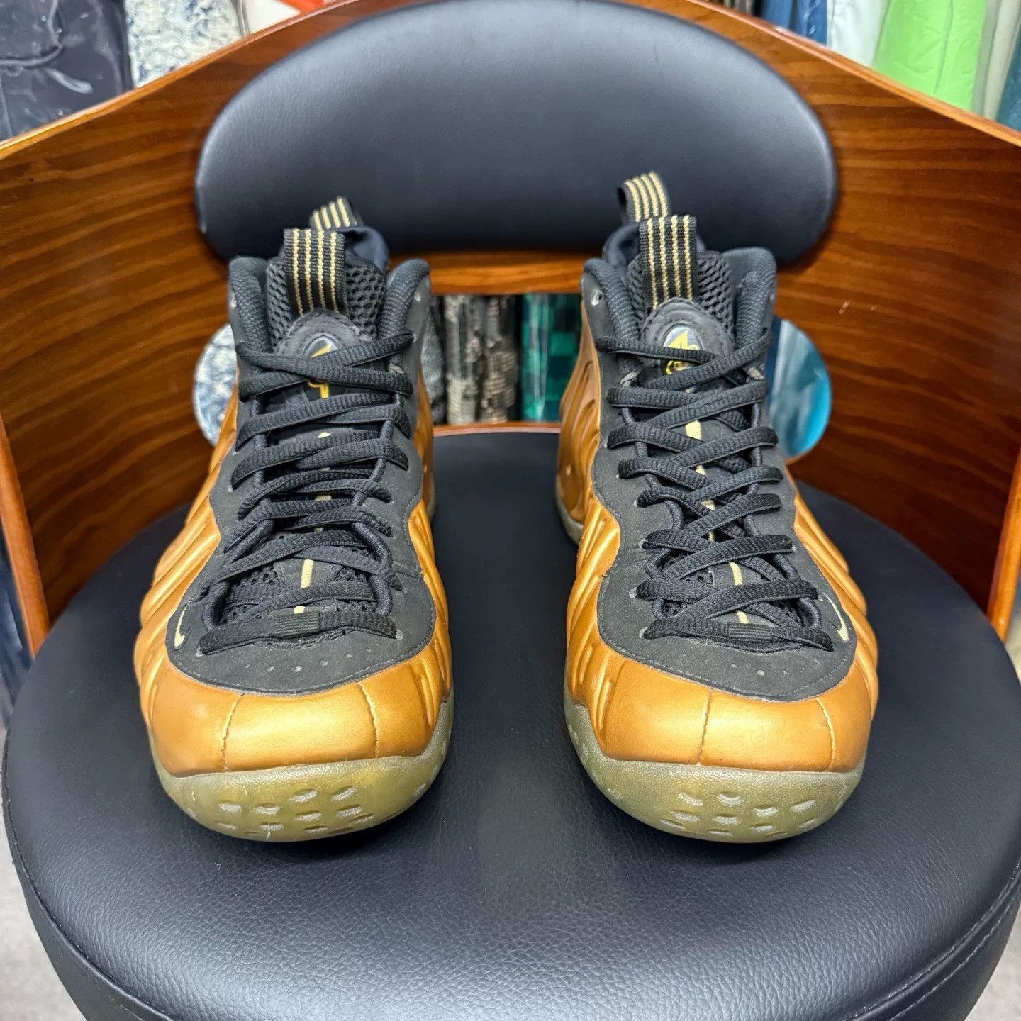 Nike Nike Gold Lowtop Sneakers 41 Men Size US 8.5 / EU 41-42 - 2 Thumbnail