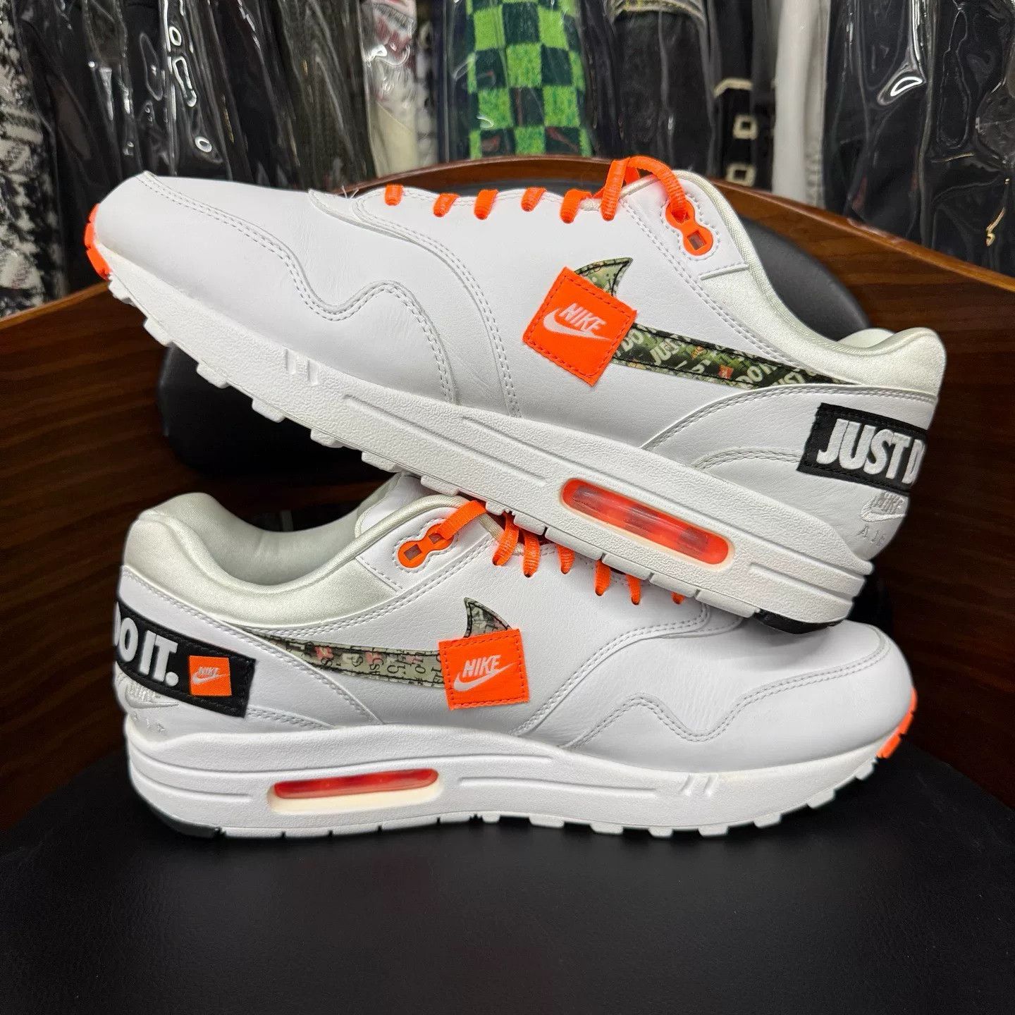 Nike Nike MAX1 White Lowtop Sneakers 44 Men Size US 10.5 / EU 43-44 - 7 Thumbnail