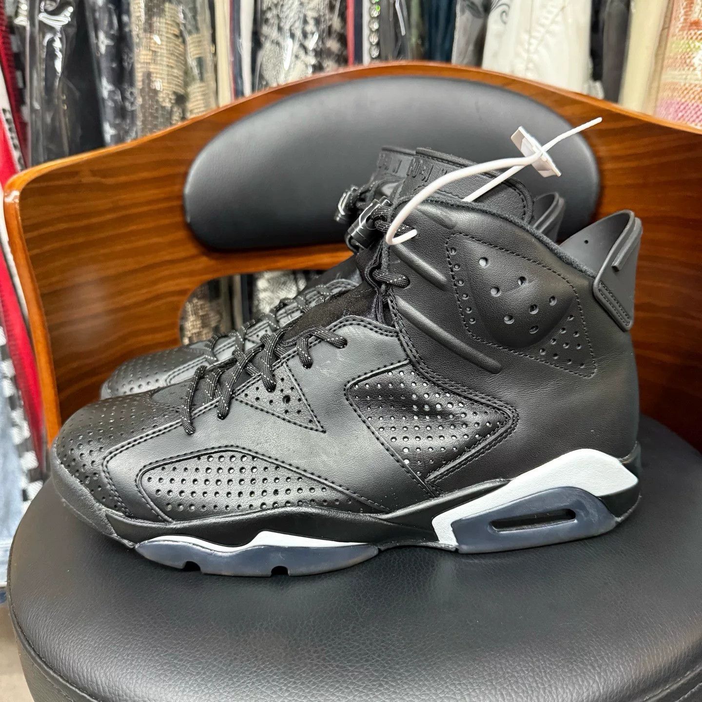 Nike Nike AJ6 Black Lowtop Sneakers 42 Men Size US 9 / EU 42 - 6 Thumbnail