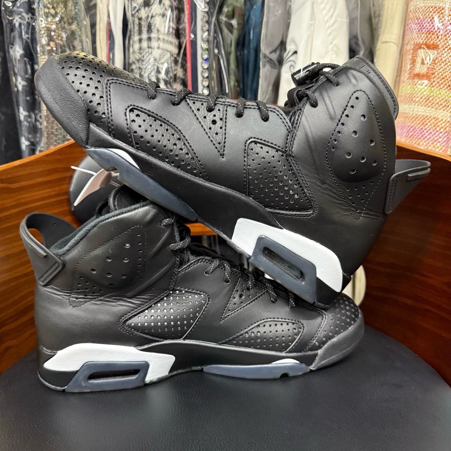 Nike Nike AJ6 Black Lowtop Sneakers 42 Men Size US 9 / EU 42 - 7 Thumbnail