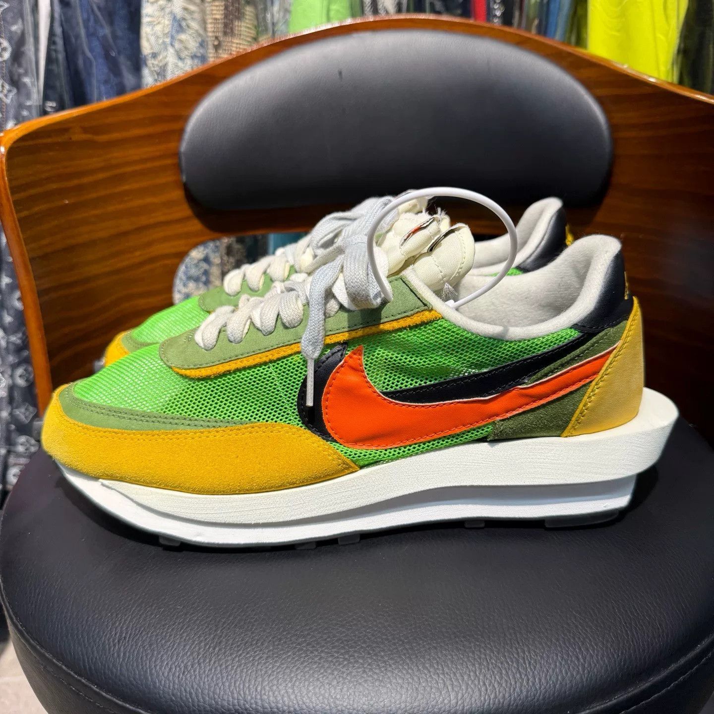 Sacai Sacai Yellow Lowtop Sneakers 43 Men Size US 10 / EU 43 - 6 Thumbnail