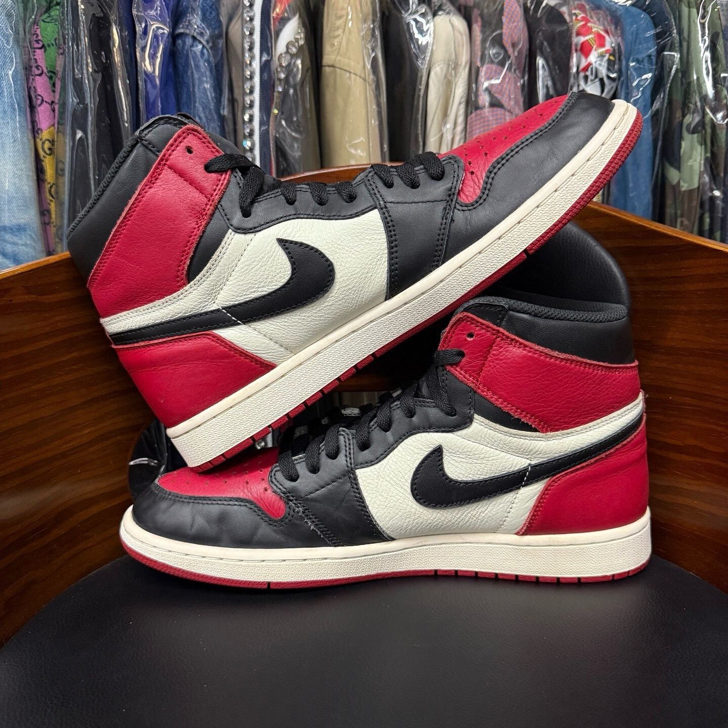 Nike Nike AJ1 Black Lowtop Sneakers 45.5 Men Size US 12 / EU 45 - 8 Thumbnail