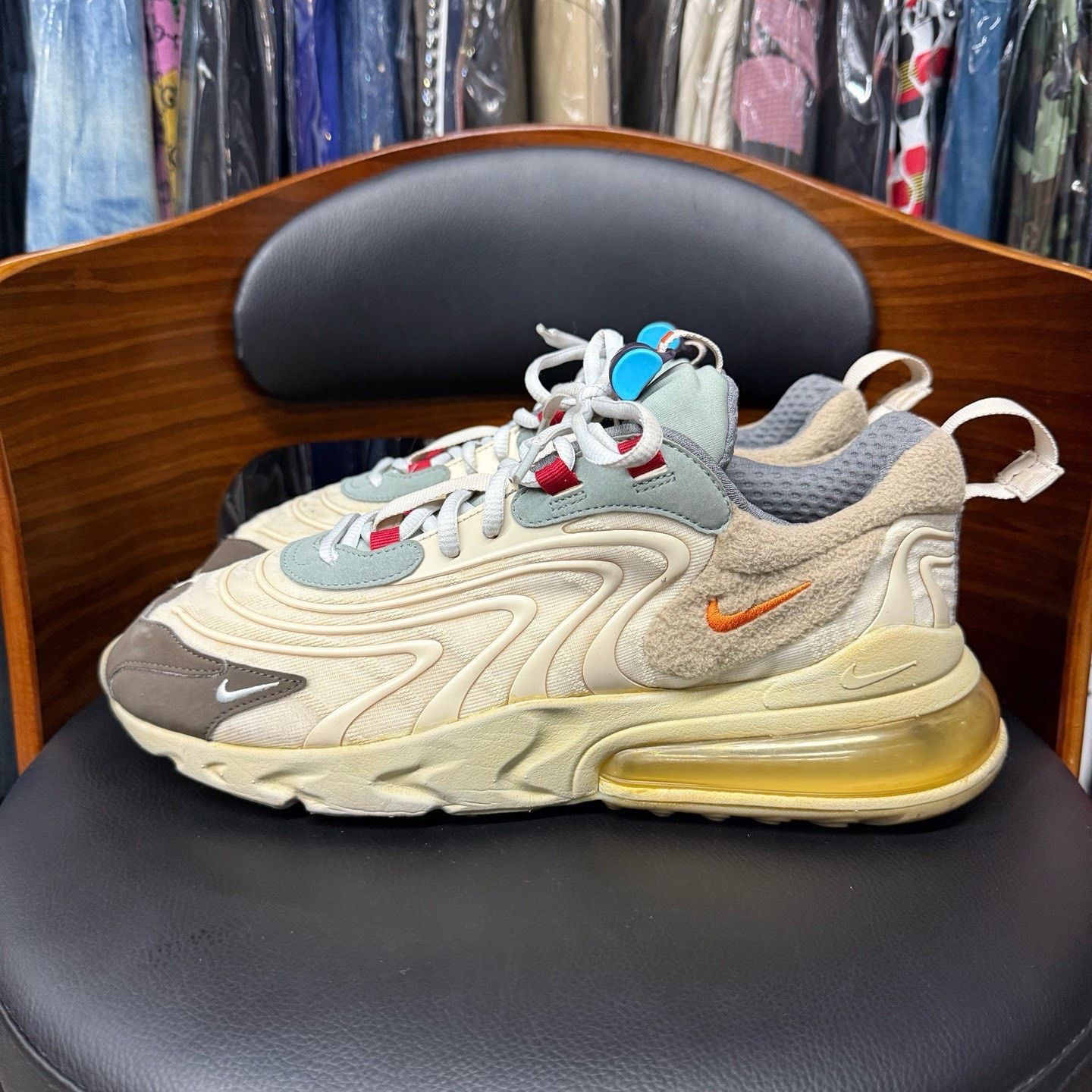 Nike Nike MAX270 Collab Yellow Lowtop Sneakers 44 Men Size US 10.5 / EU 43-44 - 6 Thumbnail