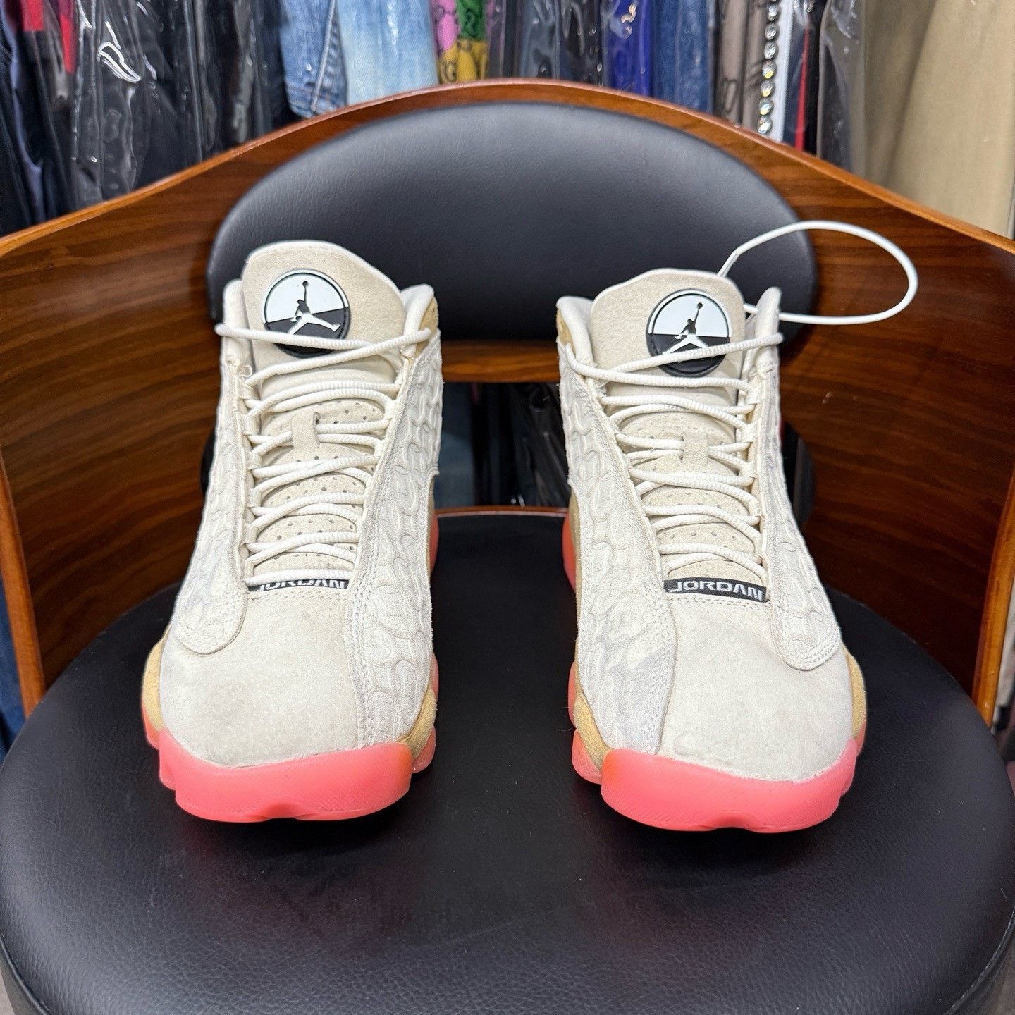 Nike Nike AJ13 Lowtop Sneakers 40.5 Men Size US 8 / EU 41 - 2 Thumbnail