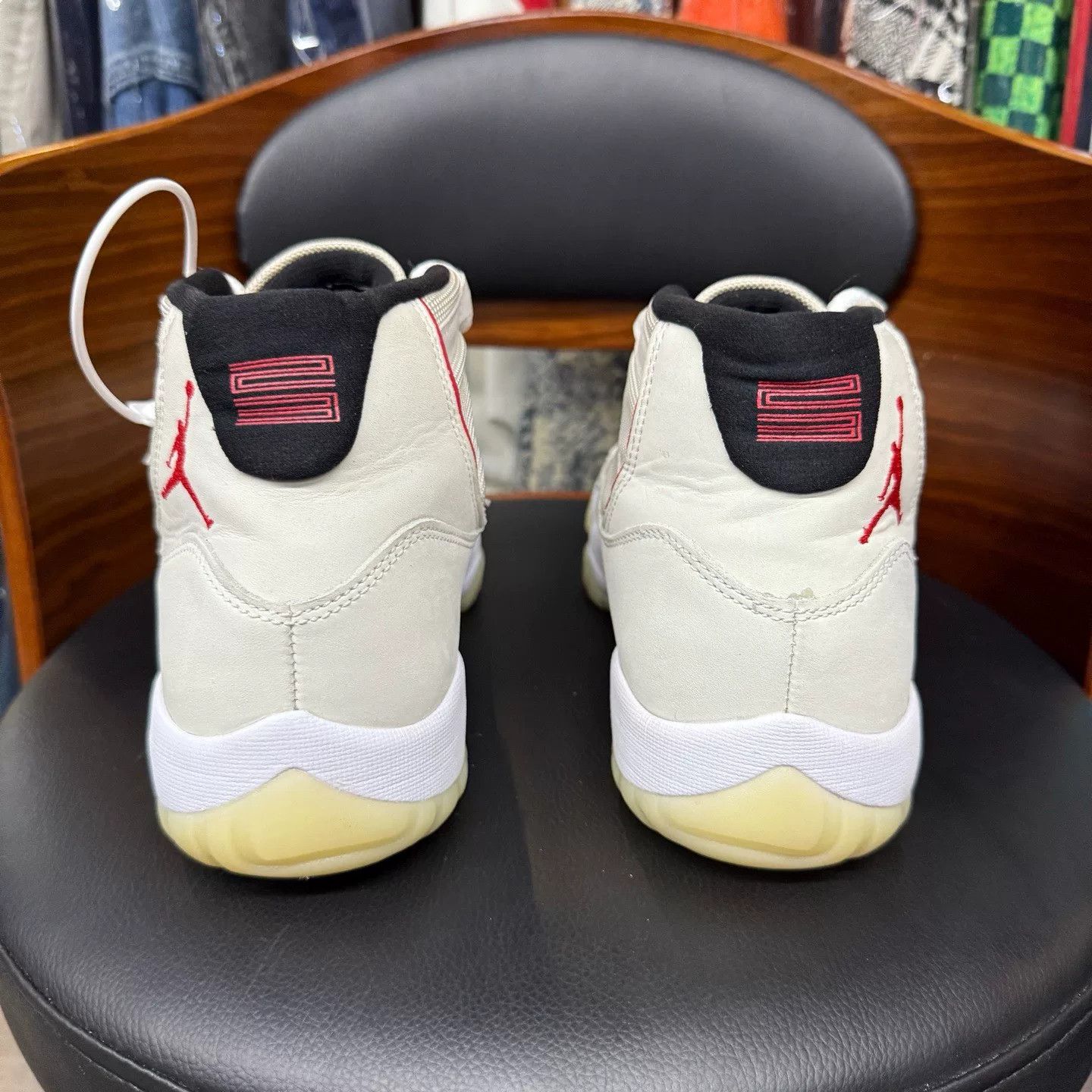 Nike Nike AJ11 Lowtop Sneakers 42.5 Men Size US 9.5 / EU 42-43 - 3 Thumbnail