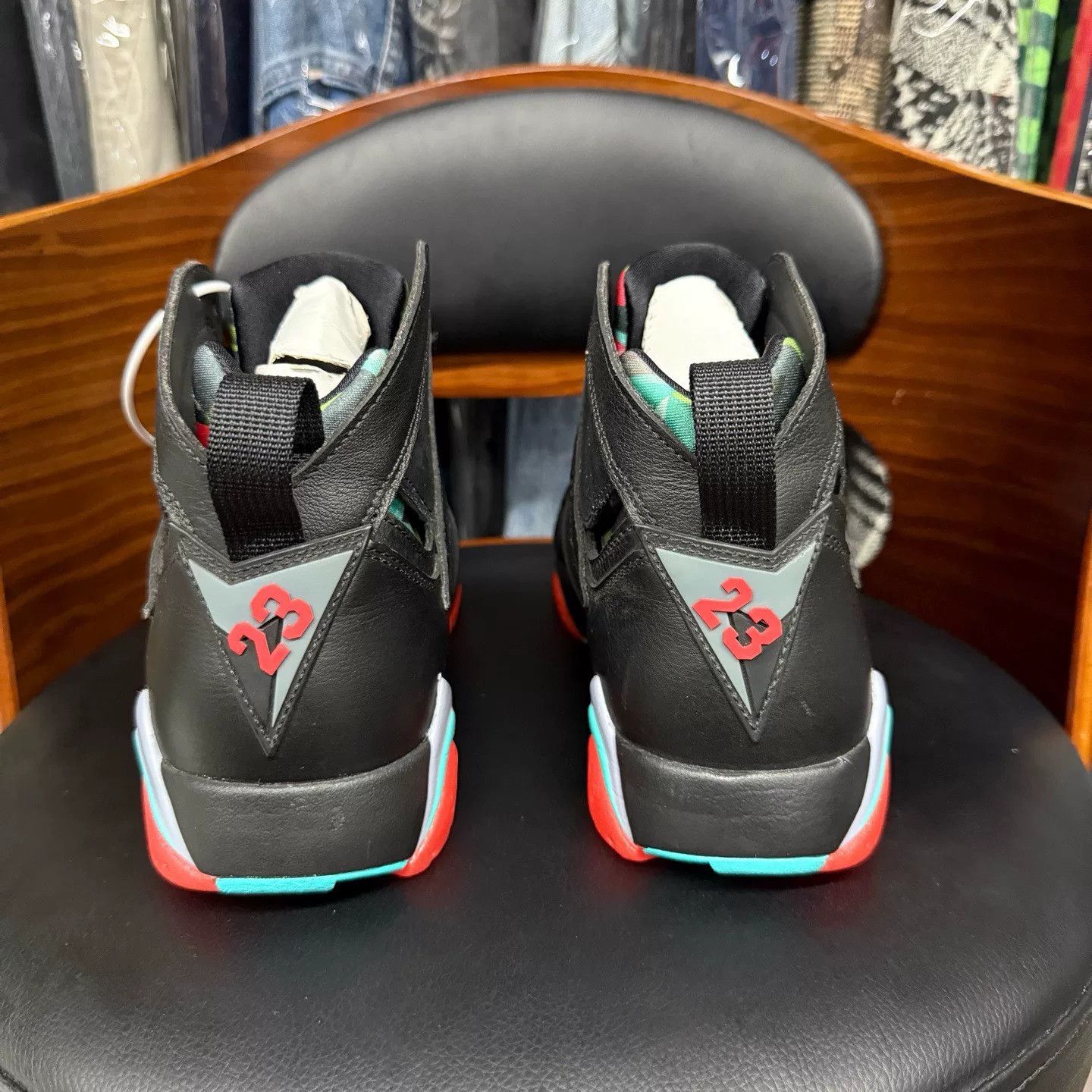 Nike Nike AJ7 Black Lowtop Sneakers 43 Men Size US 10 / EU 43 - 3 Thumbnail