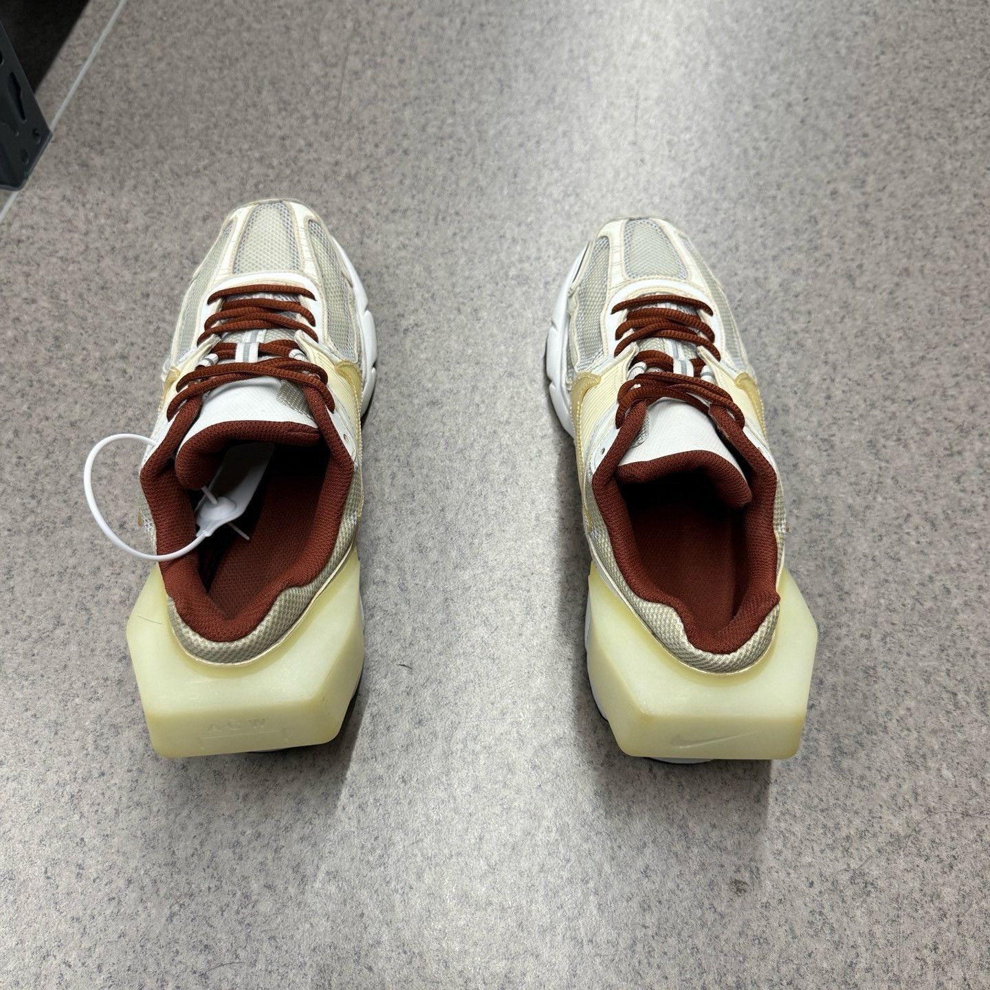Nike Nike ZOOM 刮刮乐 White Lowtop Sneakers 43 Men Size US 10 / EU 43 - 7 Thumbnail