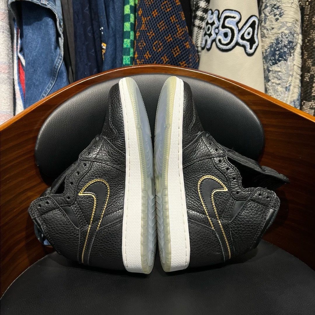 Nike Nike AJ1 Black Lowtop Sneakers 36 Men Size US 5 / EU 37 - 7 Thumbnail