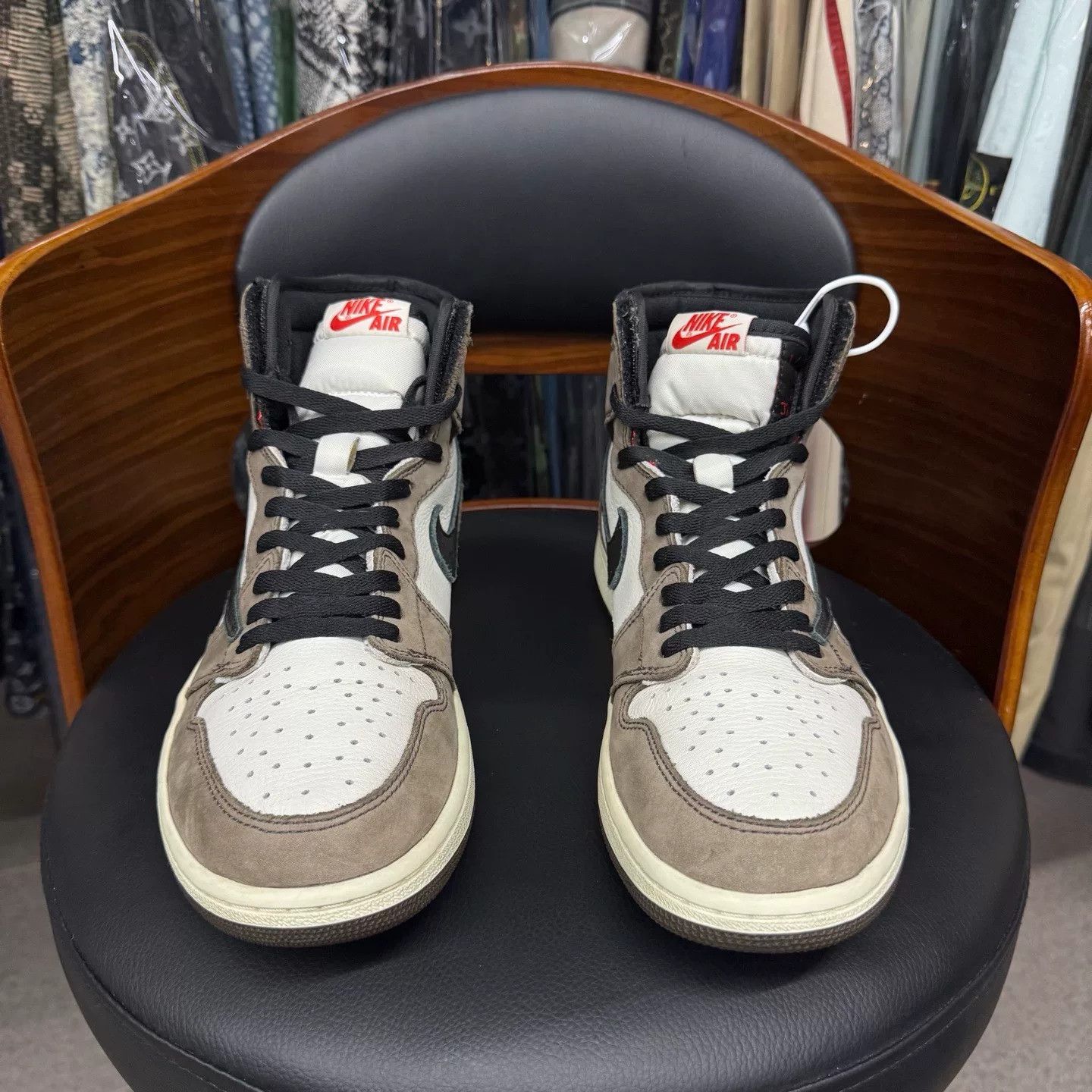 Nike Nike AJ1 Collab Brown Lowtop Sneakers 45 Men Size US 11.5 / EU 44-45 - 2 Thumbnail