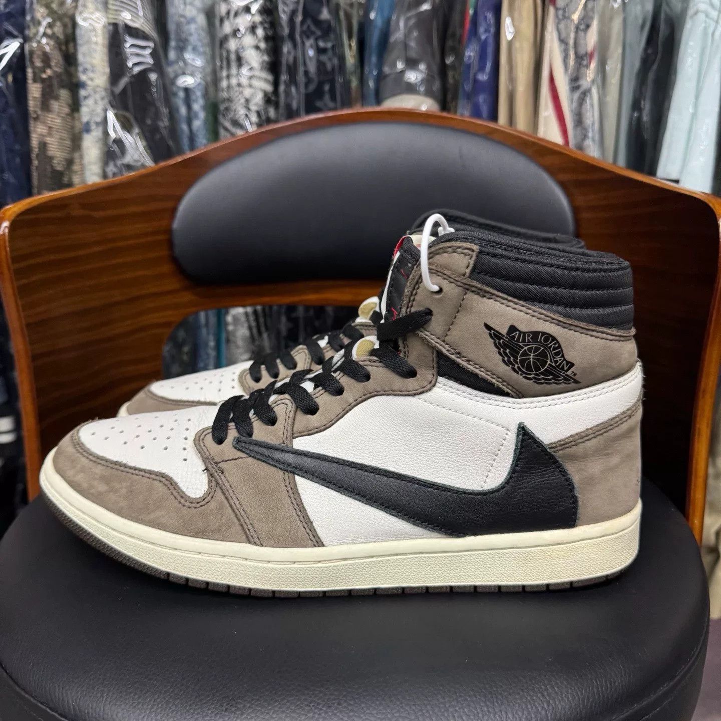 Nike Nike AJ1 Collab Brown Lowtop Sneakers 45 Men Size US 11.5 / EU 44-45 - 6 Thumbnail