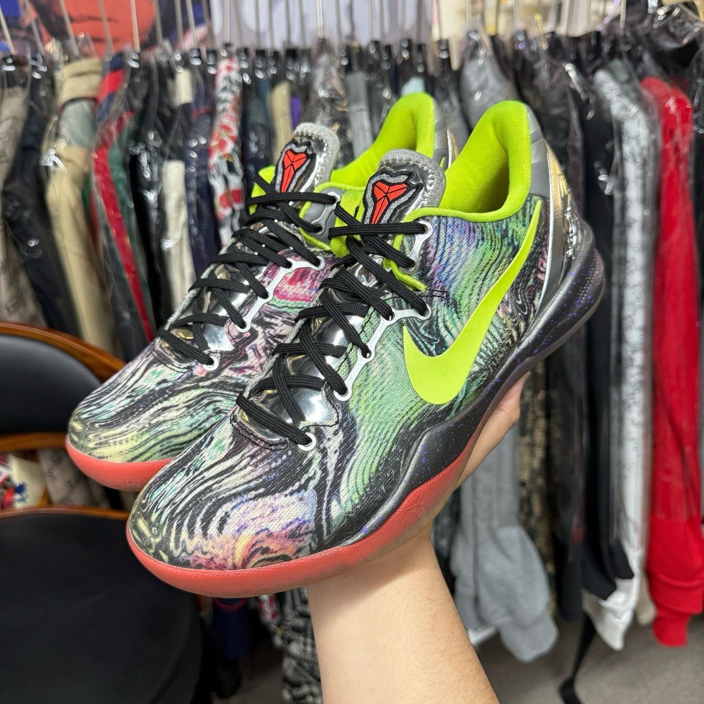 Nike Nike KOBE8 Lowtop Sneakers 42 Men Size US 9 / EU 42 - 5 Thumbnail