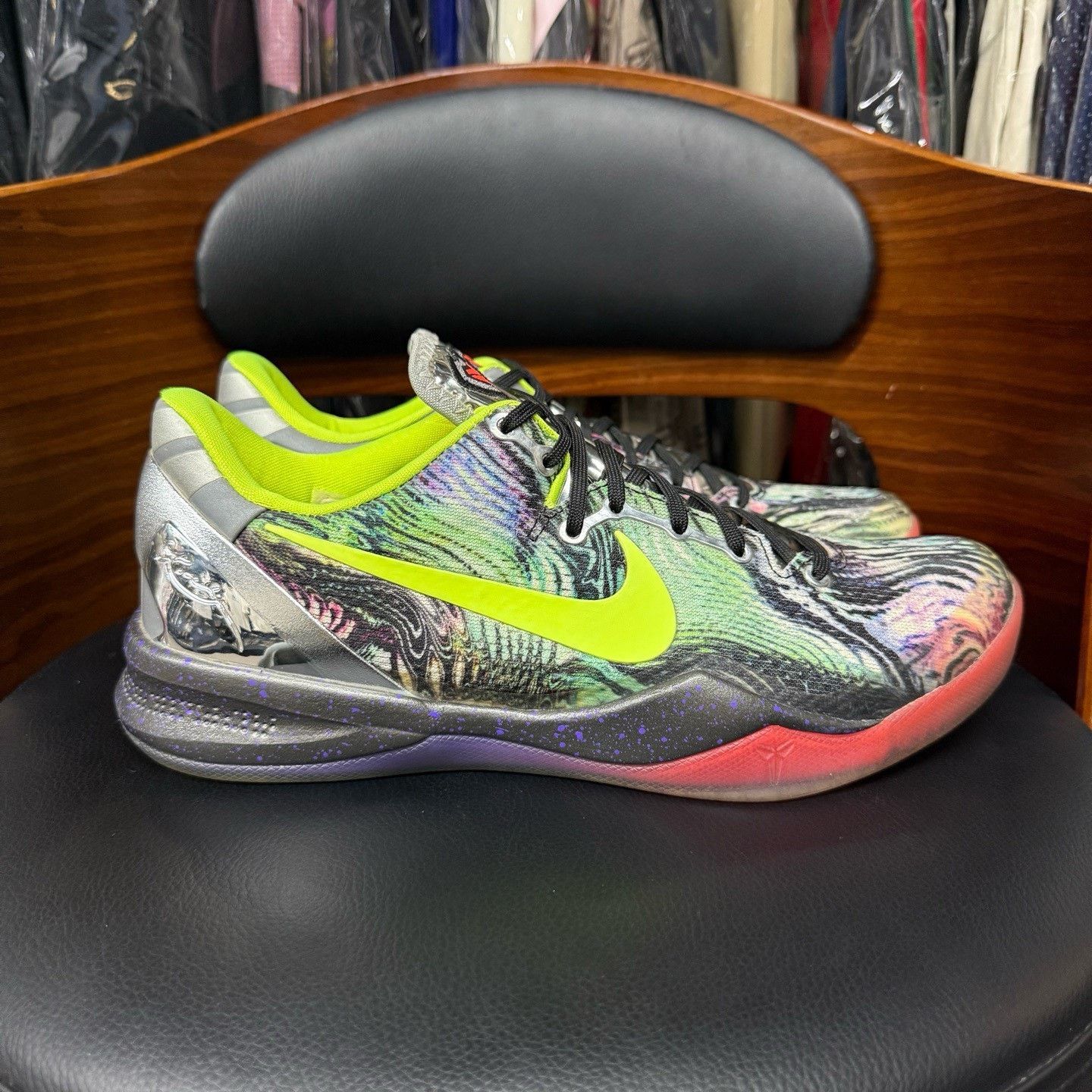 Nike Nike KOBE8 Lowtop Sneakers 42 Men Size US 9 / EU 42 - 4 Thumbnail