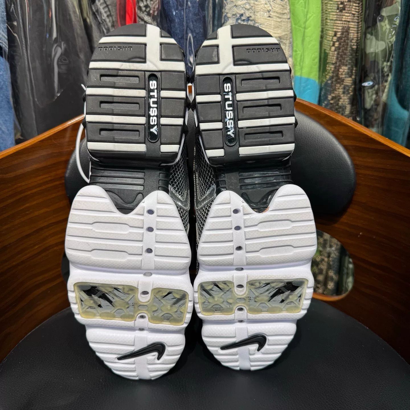 Stussy Stussy Silver Lowtop Sneakers 44 Men Size US 10.5 / EU 43-44 - 9 Thumbnail