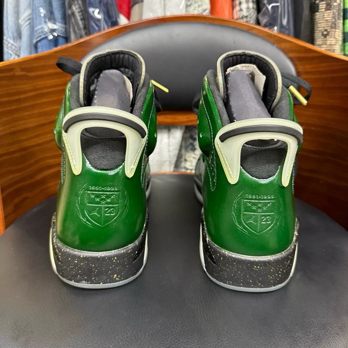 Nike Nike AJ6 Lowtop Sneakers 42 Men Size US 9 / EU 42 - 3 Thumbnail