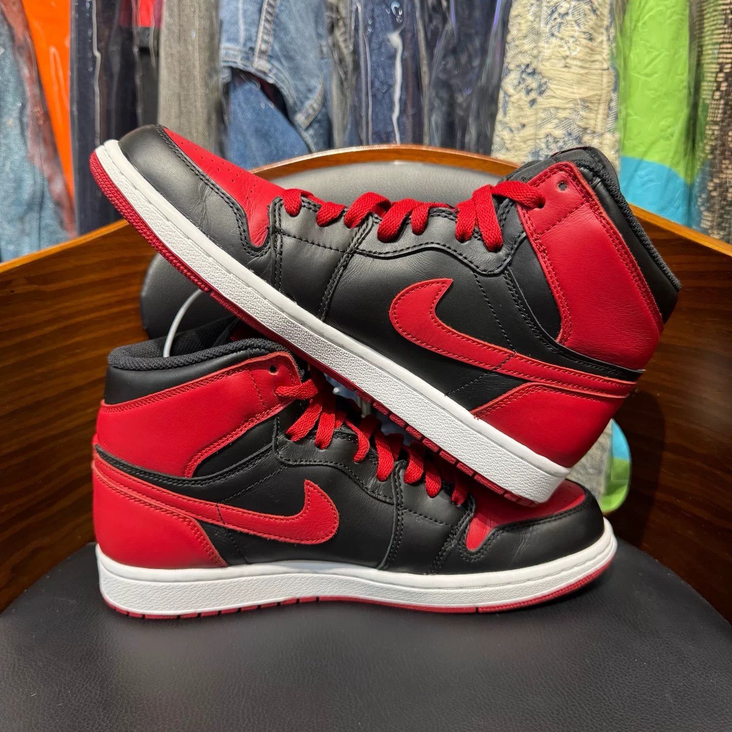 Nike Nike AJ1 Black Lowtop Sneakers 42 Men Size US 9 / EU 42 - 7 Thumbnail
