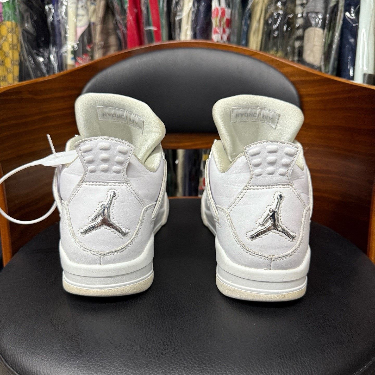 Nike Nike AJ4 White Lowtop Sneakers 40 Men Size US 7.5 / EU 40-41 - 3 Thumbnail